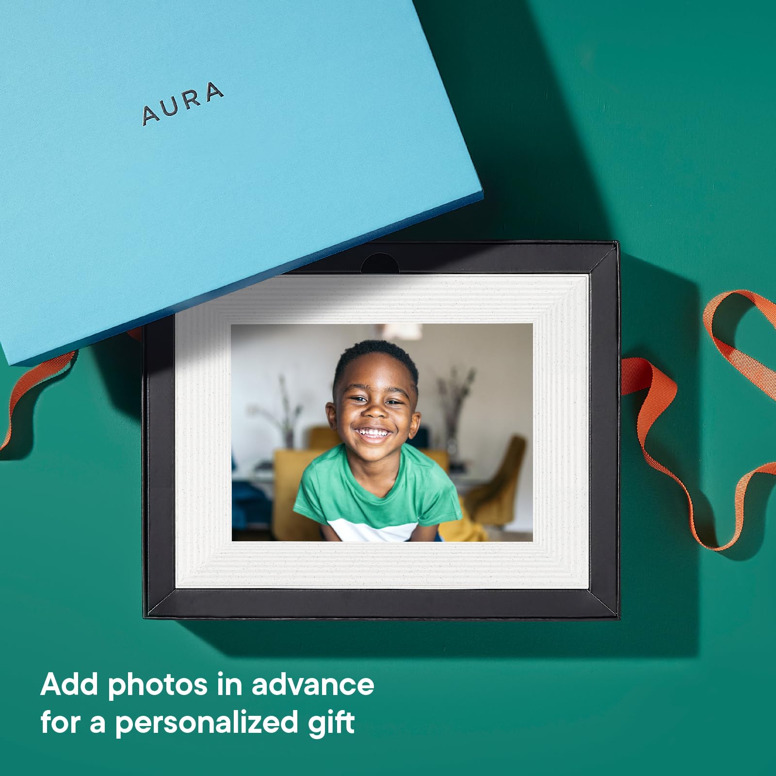 Aura Mason WiFi Digital Picture Frame – Best Digital Photo Frame for Gifting | Wireless Display for Family Photos | Send Pictures from Phone via Aura App | Easy Setup & Unlimited Cloud Storage | Perfect for Home, Office & Holiday Gifts (White)