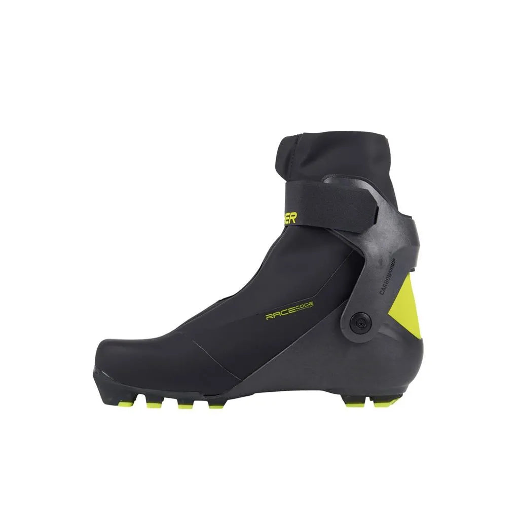 Fischer Carbonlite Skate Boot 2025 - Premium Figure Skating Shoes for Men & Women - Lightweight Carbon Fiber Design for Performance & Comfort - Perfect for Ice Rink Training & Competitive Skating