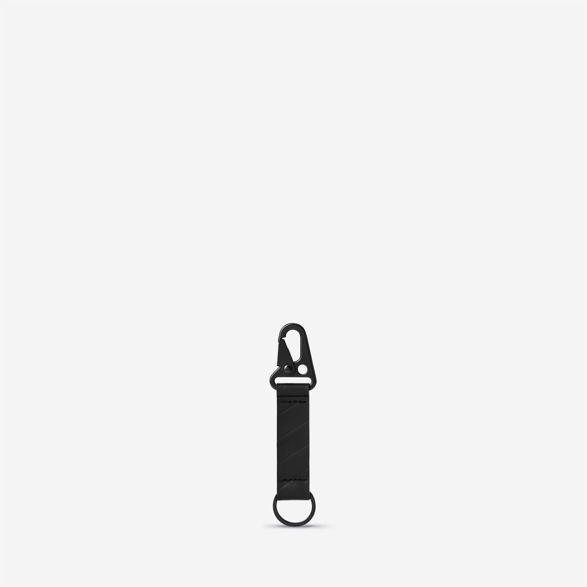 Eco-Friendly Recycled Tire Keychain - Durable & Stylish Car Keys Holder for Everyday Use | Perfect Gift for Car Enthusiasts & Outdoor Lovers