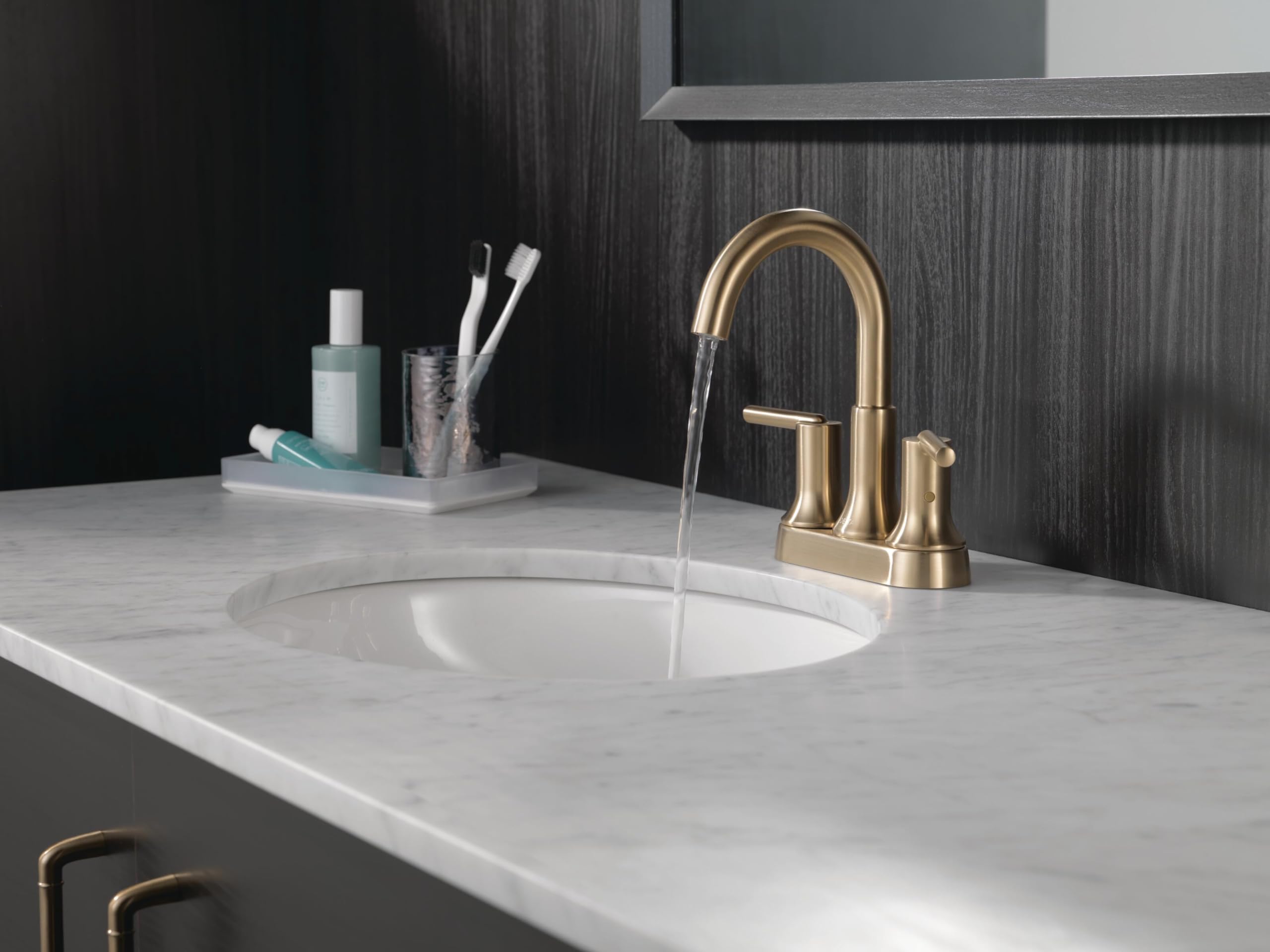 Delta Trinsic Champagne Bronze Bathroom Sink Faucet - Centerset with Diamond Seal Technology & Metal Drain Assembly - Perfect for Modern Bathrooms & Powder Rooms (Model 2559-CZMPU-DST)
