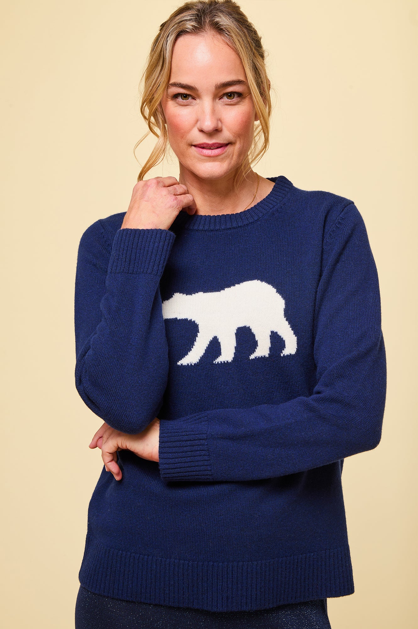 Premium Merino Wool Polar Bear Sweater for Men & Women - Soft & Warm Navy/Cream Knitwear - Perfect for Winter, Christmas & Cozy Outfits
