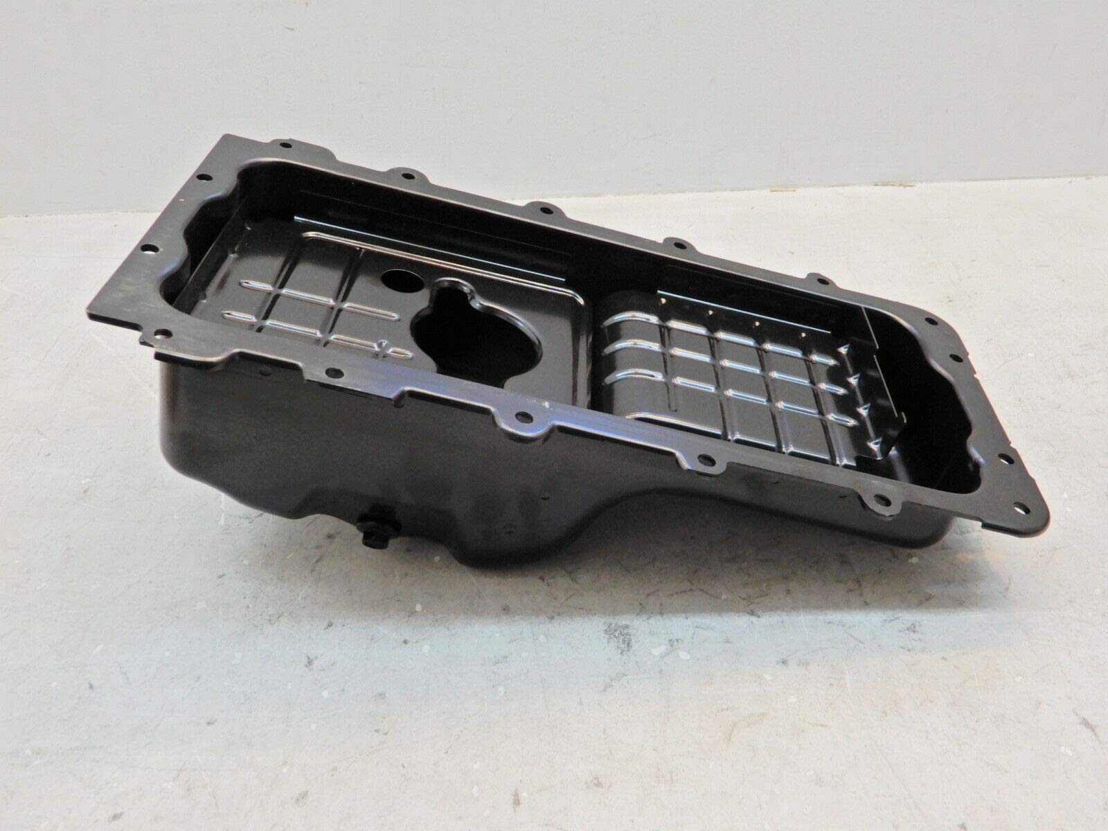 Genuine Ford F7UZ-6675-AC Engine Oil Pan Assembly - Replacement Part for Ford Vehicles - Perfect for Engine Maintenance & Repair