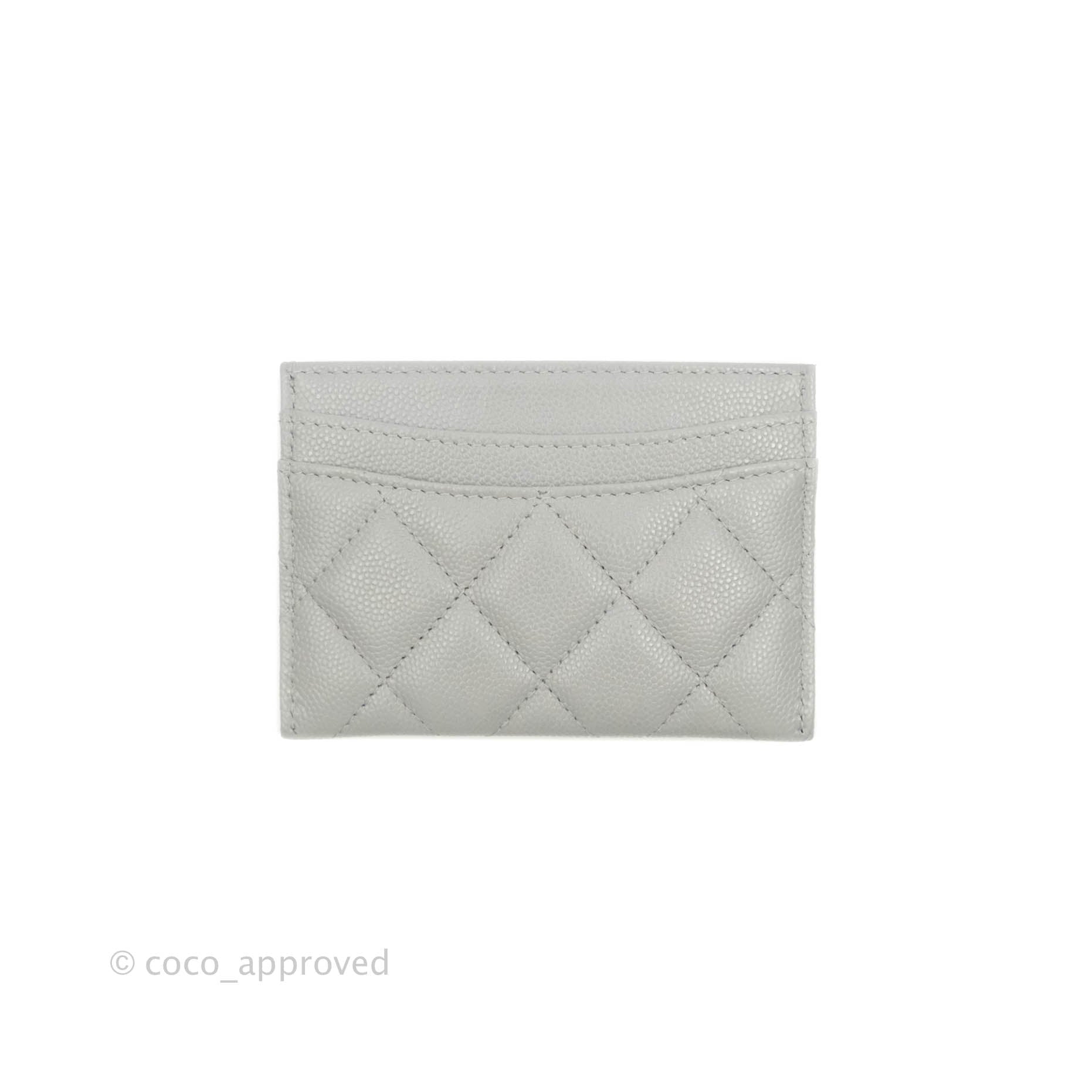 Chanel Classic Flat Card Holder in Grey Caviar Leather with Gold Hardware - Perfect for Everyday Use & Luxury Gift Giving
