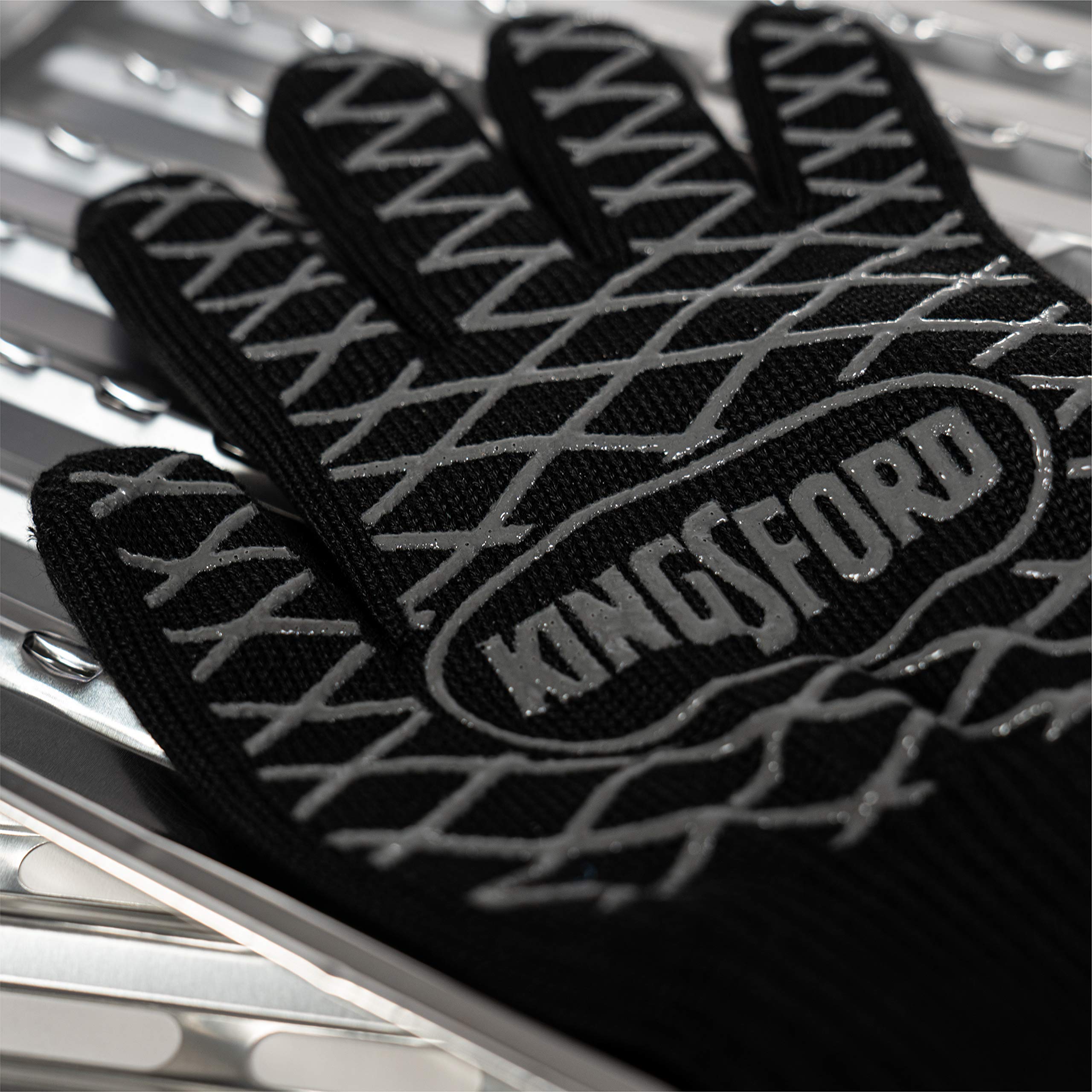 Kingsford Extreme Heat BBQ Grill Gloves (2-Pack) - Heat Resistant Silicone Grilling Gloves with Anti-Slip Grip for Barbecue & Smoker - Perfect for Grilling, Smoking, and Outdoor Cooking - Black, One Size Fits All