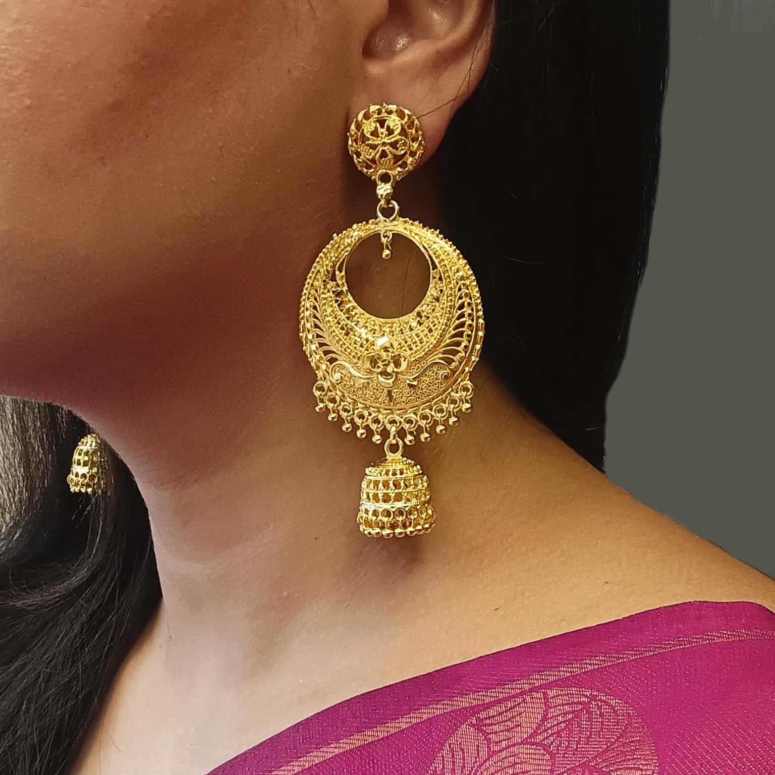 Elegant Gold Tone Indian Jhumka Earrings for Women – Traditional Bollywood Style Dangle Jhumki Earrings Set – Perfect for Weddings, Parties & Ethnic Fashion