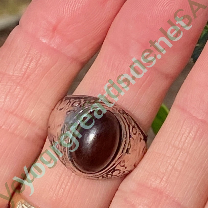 Vintage Sterling Silver Signet Ring with Red Banded Sardonyx - Size 9 - Perfect for Men's Fashion, Wedding Bands & Gifts