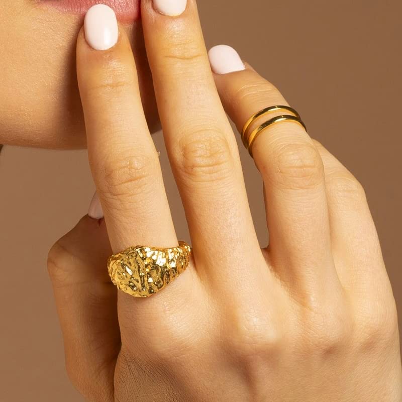 Hammered Adjustable Signet Ring for Women - 925 Sterling Silver & 18k Gold Plated - Perfect for Everyday Wear