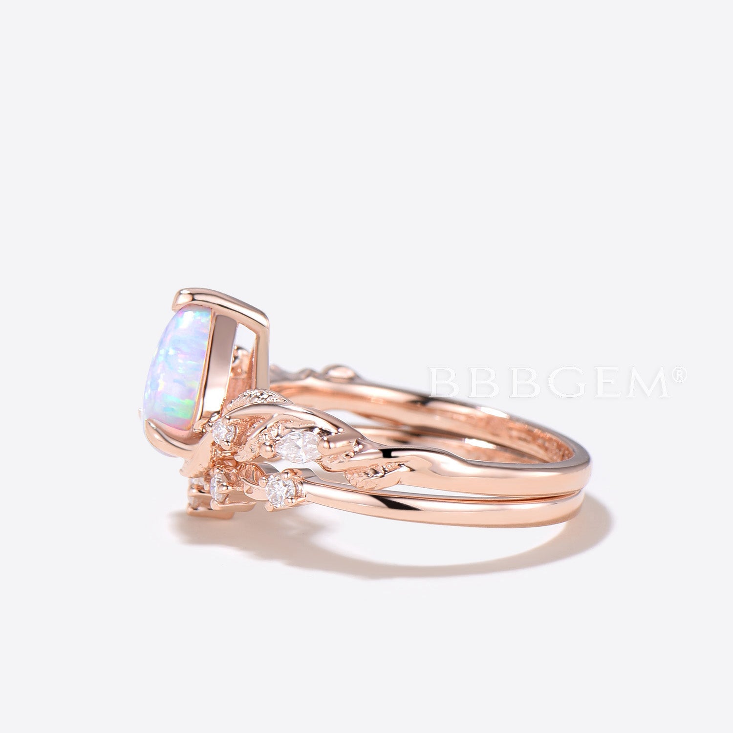 Nature Inspired Pear Shaped Opal Engagement Ring - Rose Gold Leaf Design Wedding Band for Women, Perfect for Proposals, Anniversaries & Romantic Occasions