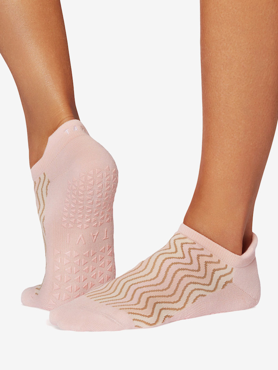 Tavi Noir Savvy Grip Socks for Women - Non-Slip Yoga, Pilates & Workout Socks - Perfect for Dance, Barre & Home Fitness