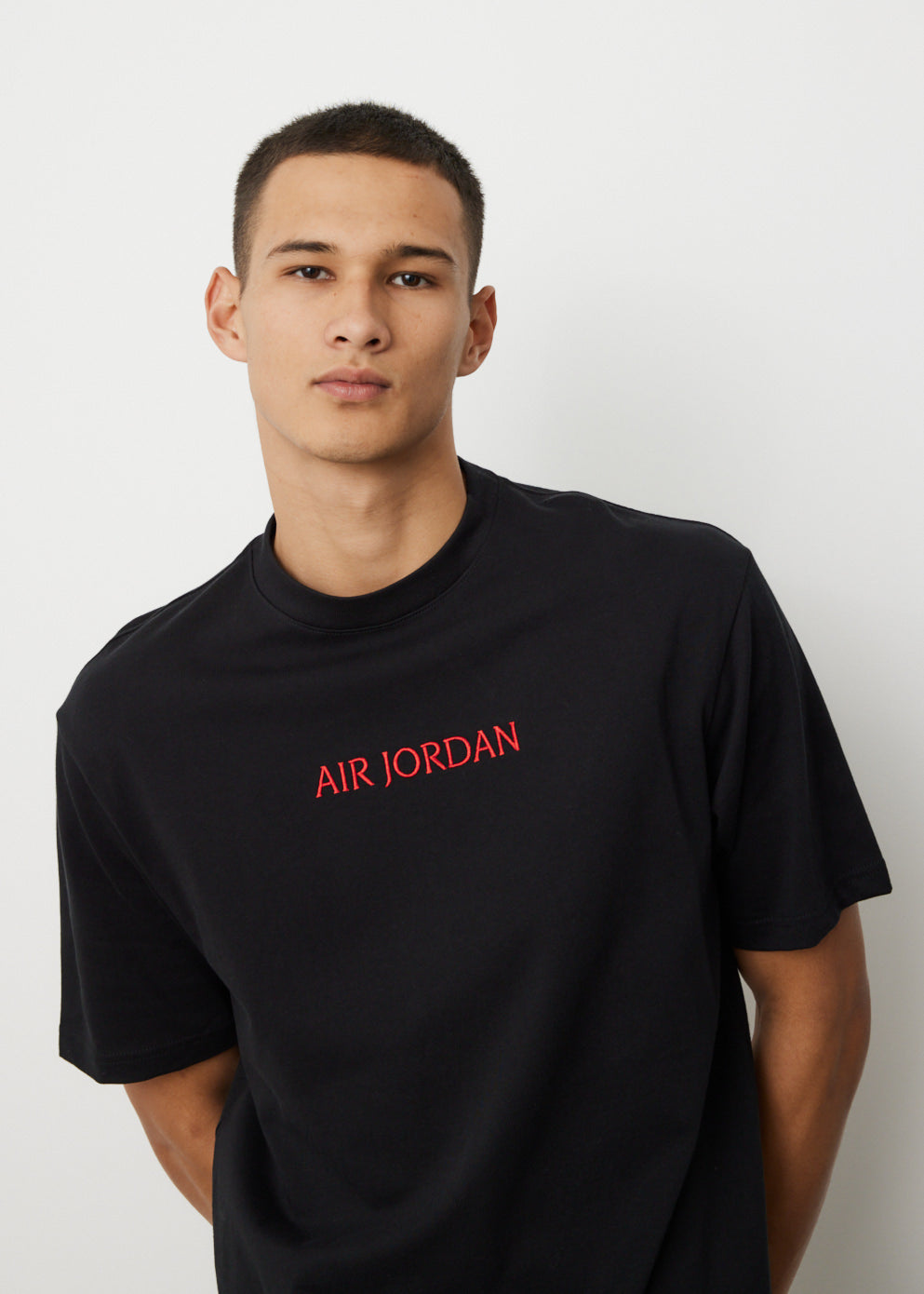 Air Jordan Retro T-Shirt for Men - Official NBA Basketball Fan Apparel - Perfect for Game Day & Casual Wear