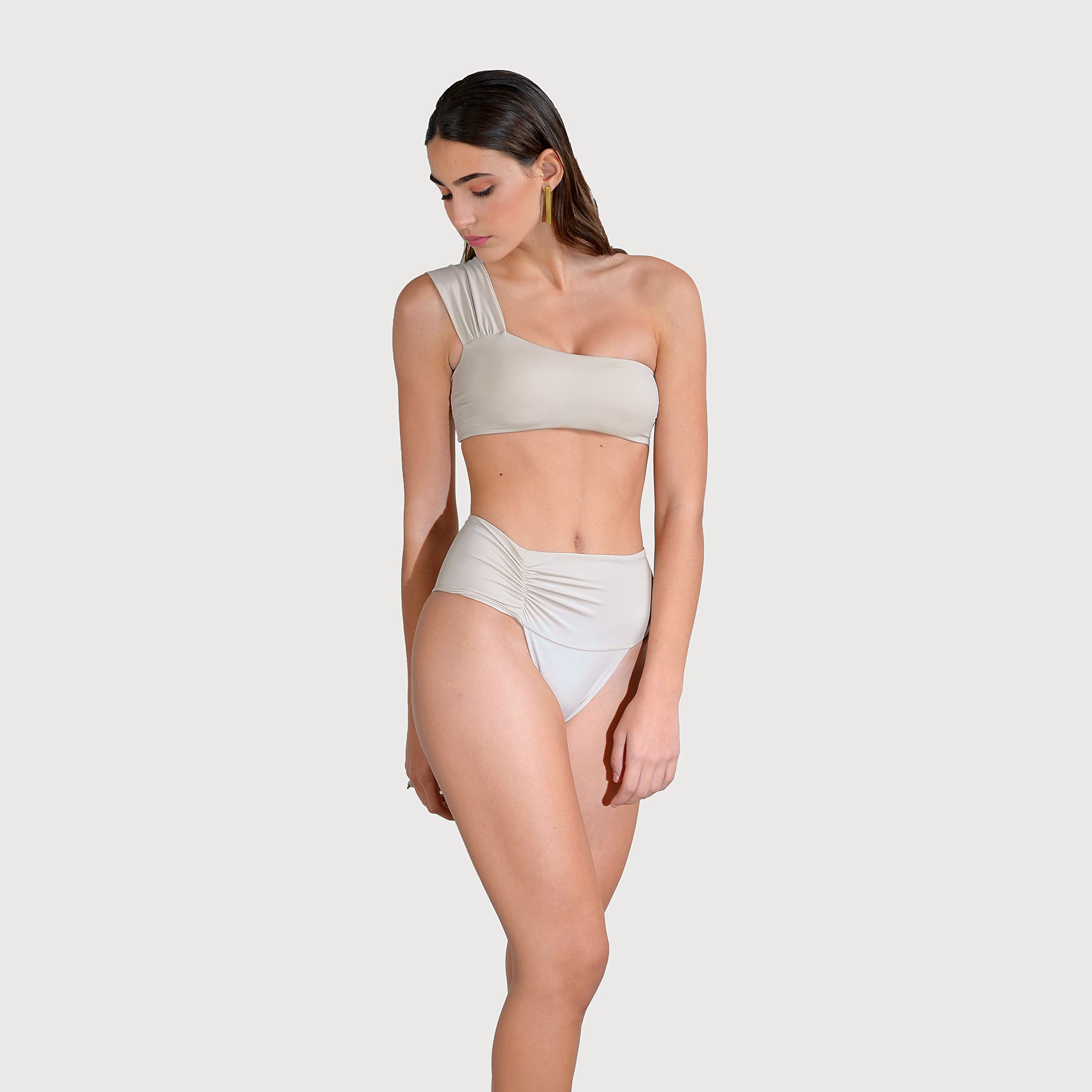 LE CHIAPPETTE Gorizia - One Shoulder Bikini Top for Women, Adjustable Straps, Unique Asymmetrical Design, Perfect for Beach, Pool, and Summer Vacations