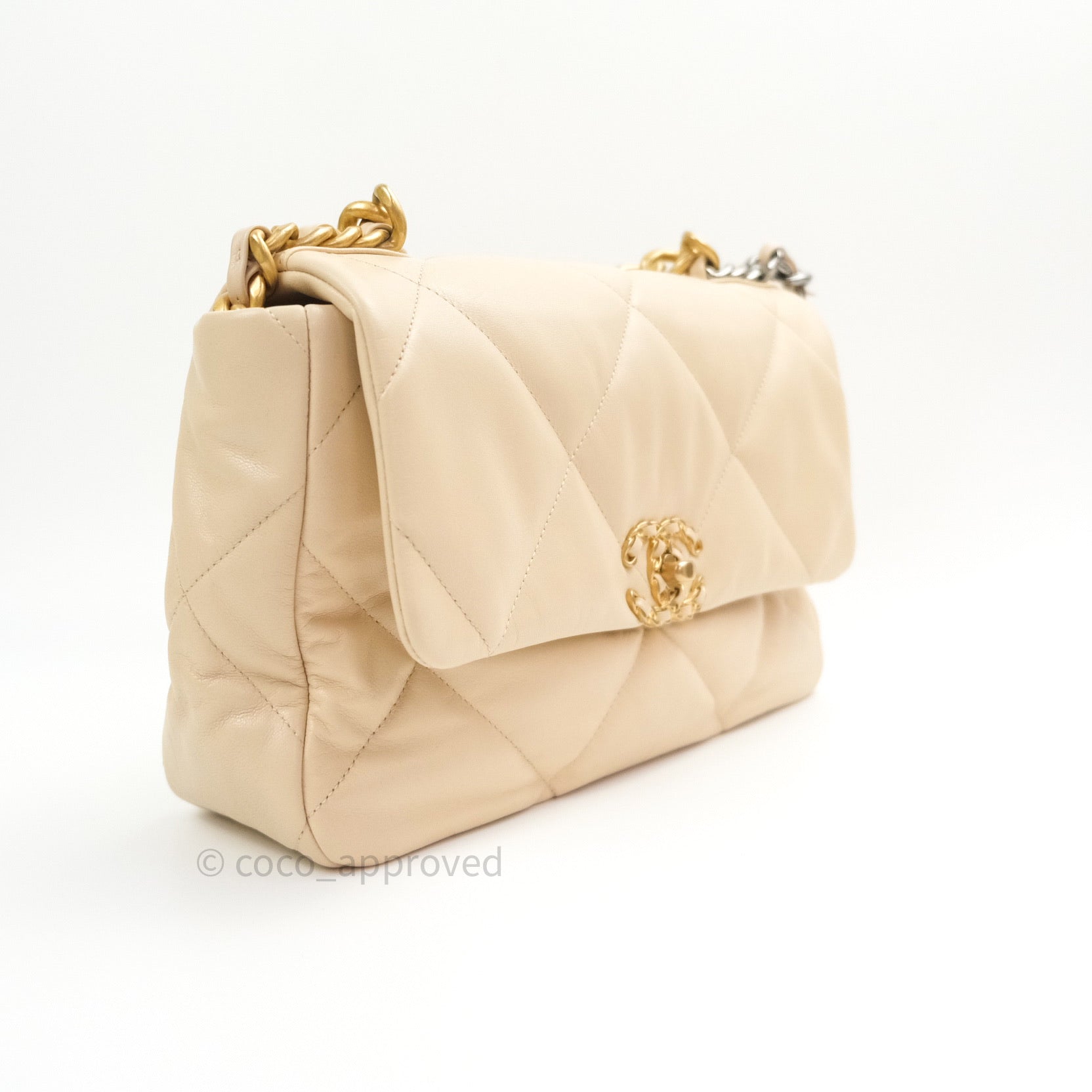 Chanel 19 Medium Flap Bag in Beige Lambskin Leather with Mixed Hardware - Luxury Designer Handbag for Women, Perfect for Work, Evening Events & Everyday Use