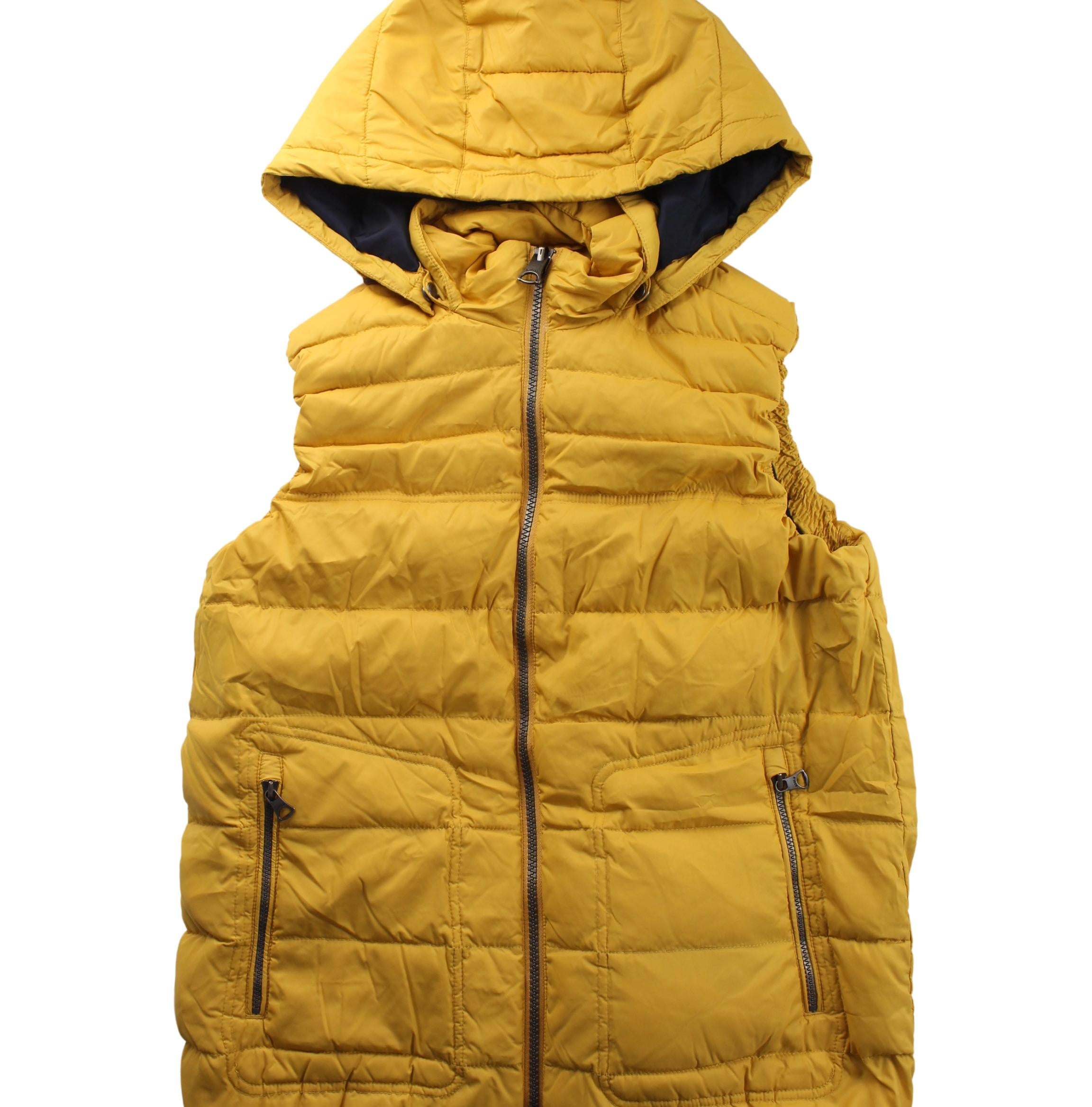 Aigle Puffer Vest for Women - Lightweight Warm Quilted Down Jacket for Outdoor Activities, Hiking, and Winter Fashion