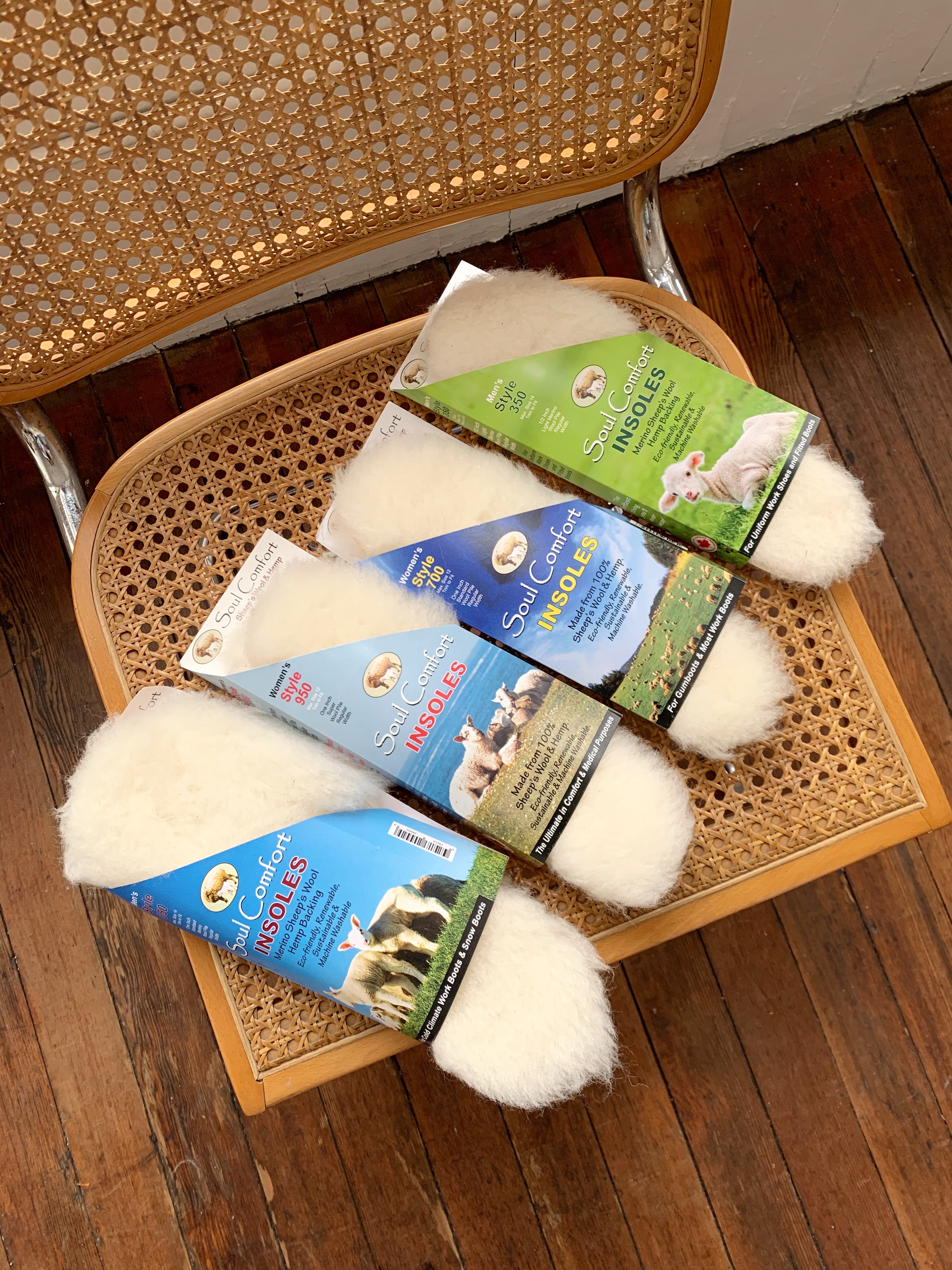 Natural Wool & Hemp Shoe Insoles for Men & Women - Odor Control & Cushion Support - Perfect for Hiking Boots, Work Shoes & Everyday Comfort