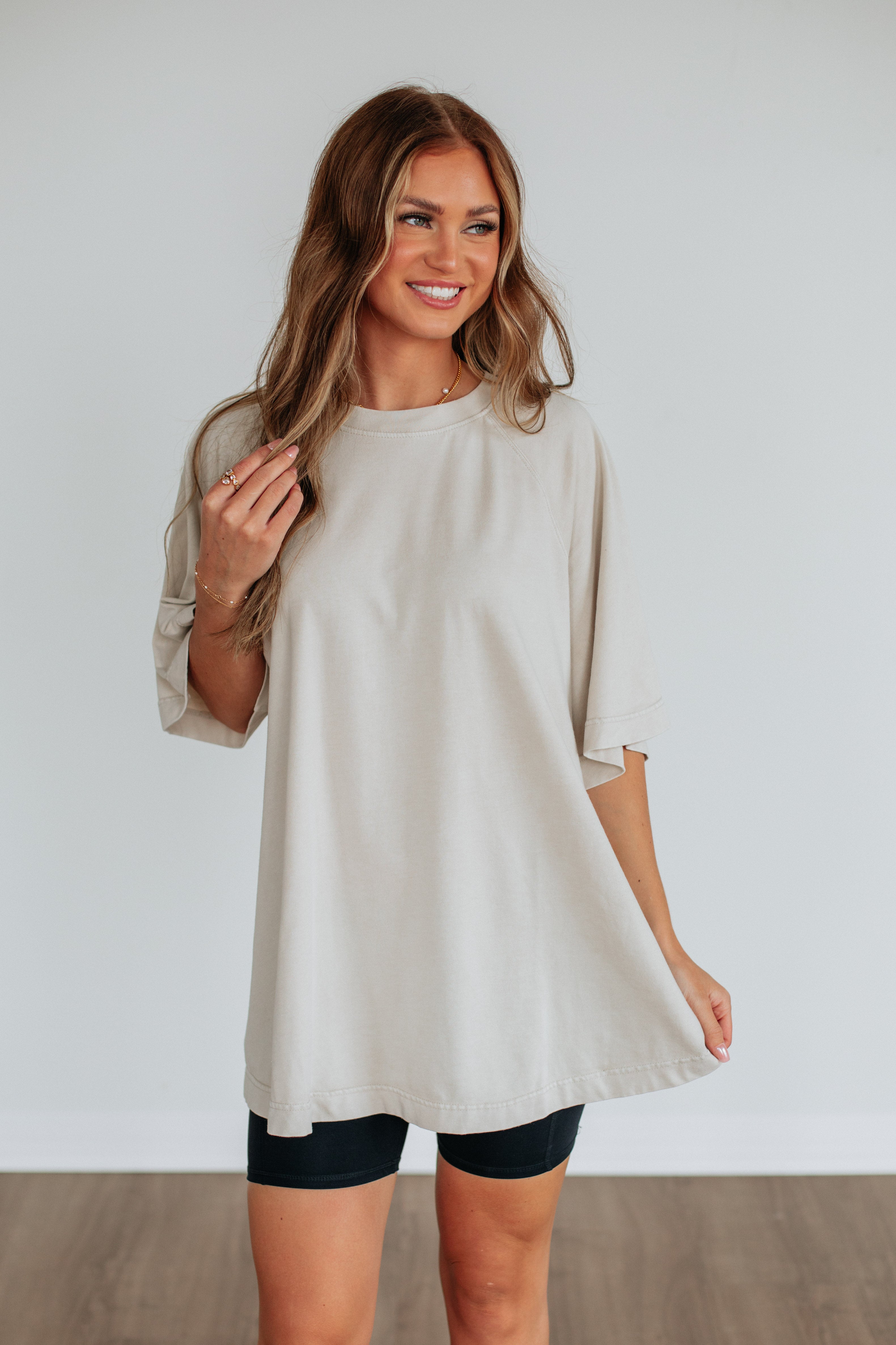 Skylen Oversized T-Shirt for Women - Soft & Comfortable Natural Cotton Tee - Casual Loungewear & Streetwear Outfit