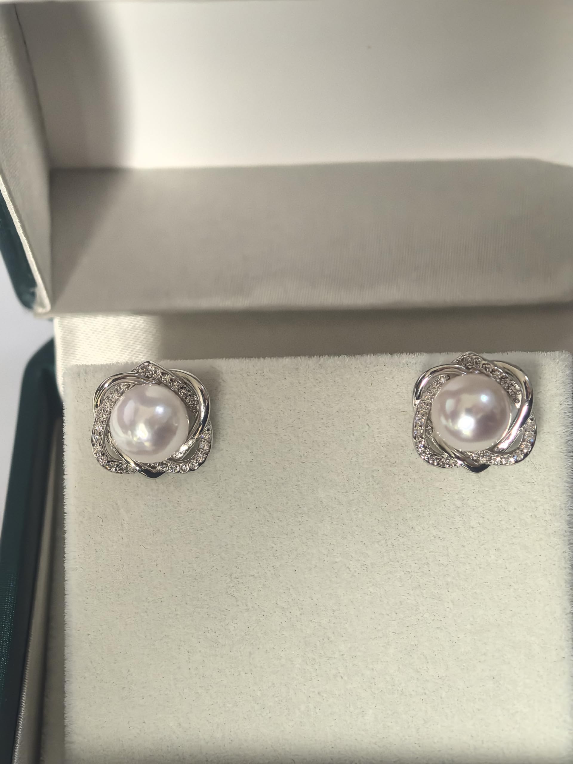 Elegant Pearl Earrings for Women - Perfect Jewelry Gift for Wife, Girlfriend, Mom | Birthday, Anniversary, Christmas, Valentine's Day & Mother's Day Presents | Ideal for Date Nights, Weddings & Special Occasions