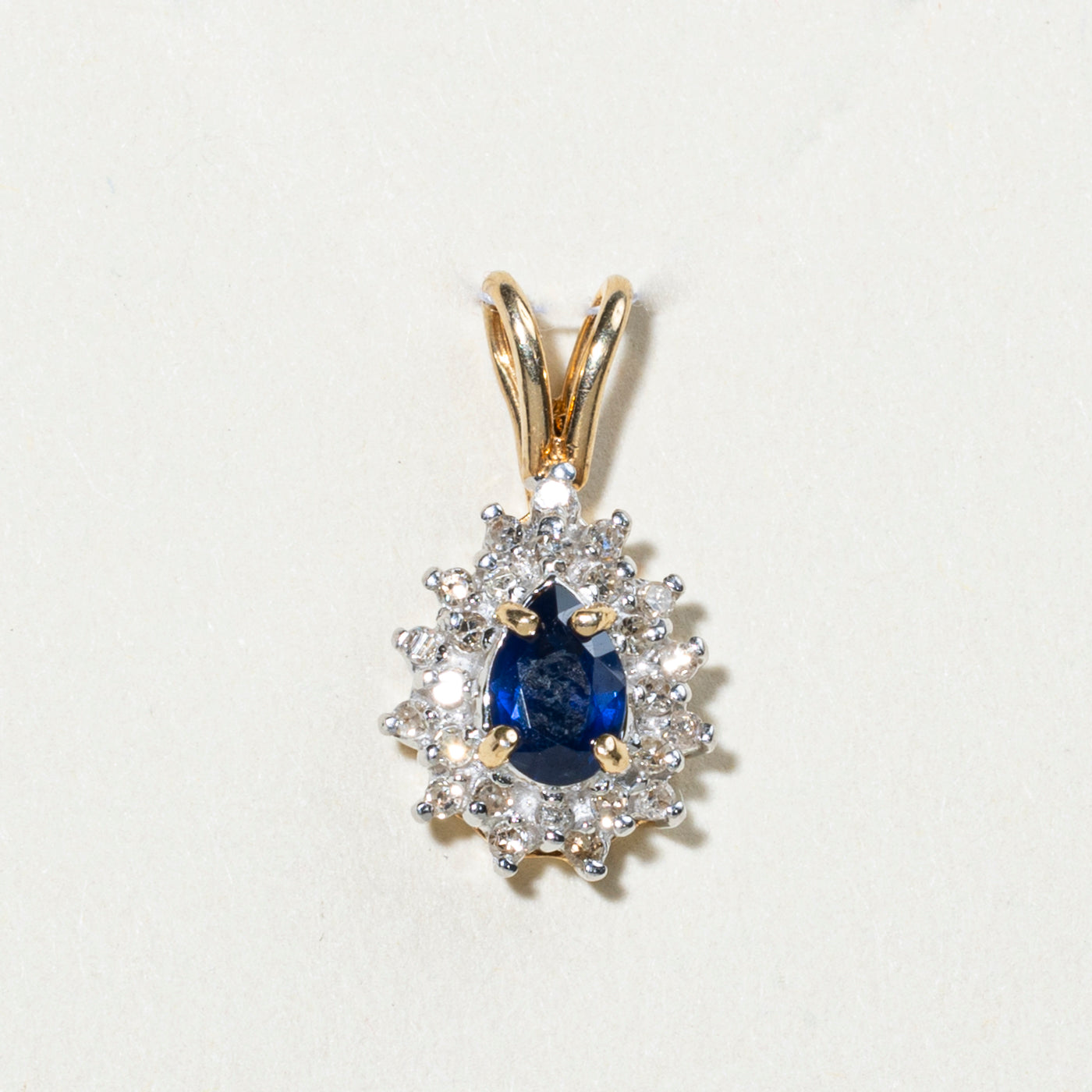 Exquisite 0.40ctw Pear Cut Blue Sapphire & 0.18ctw Diamond Floral Pendant Necklace - Elegant Jewelry Gift for Women, Perfect for Anniversaries, Weddings & Special Occasions