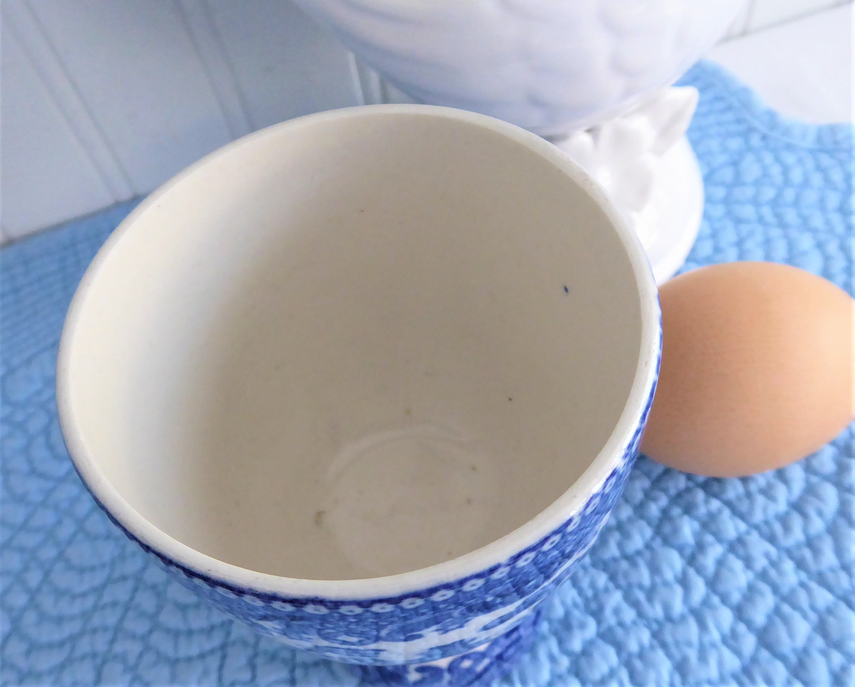 Vintage Blue Willow Egg Cup Set - Double Egg Holder with Classic Blue & White Transferware Design, Birds & Pagoda Bridge Motif (1930s Antique) - Perfect for Breakfast, Tea Parties & Collectible Display