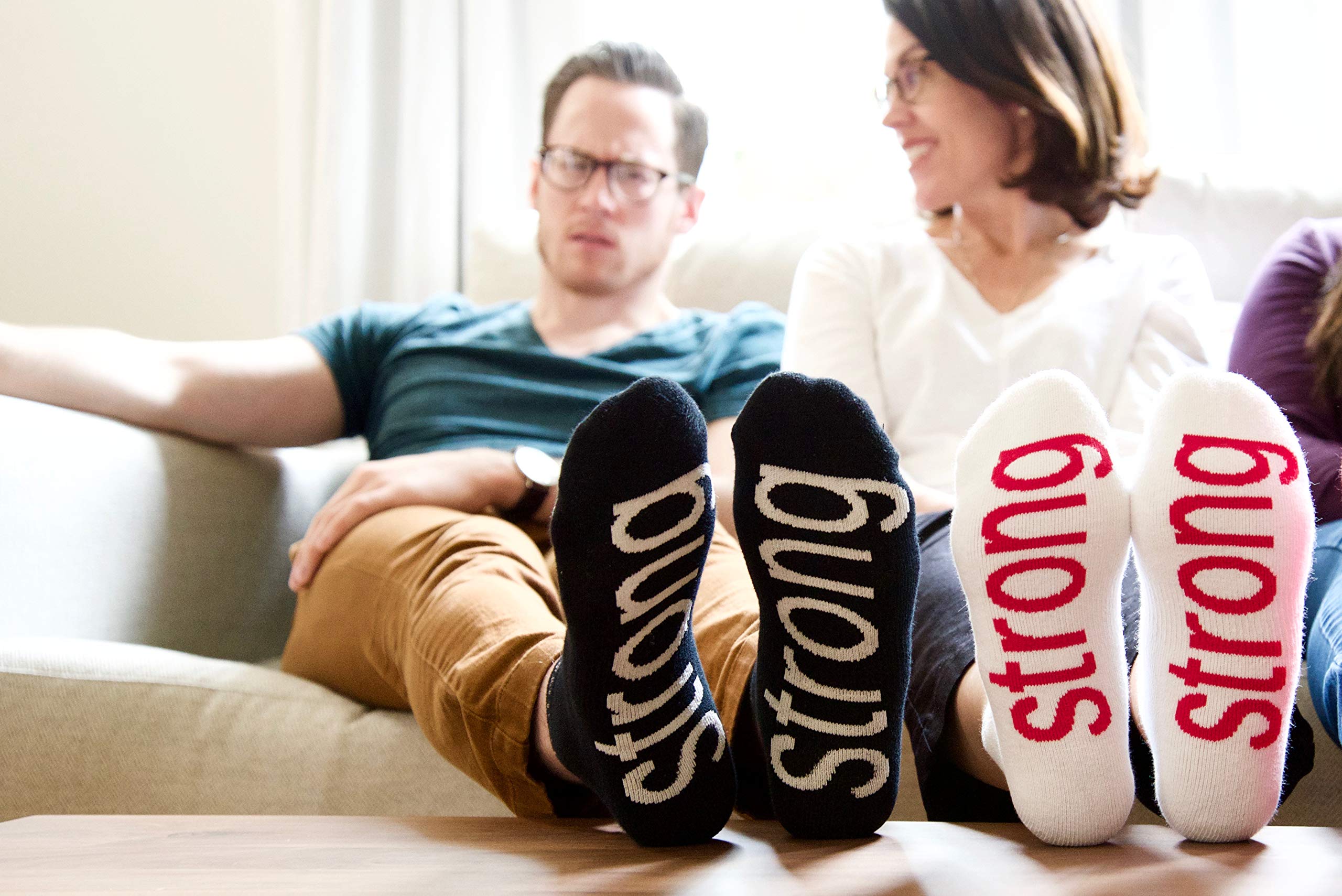 Inspirational 'I Am Strong' Socks for Women & Men - Motivational Gift