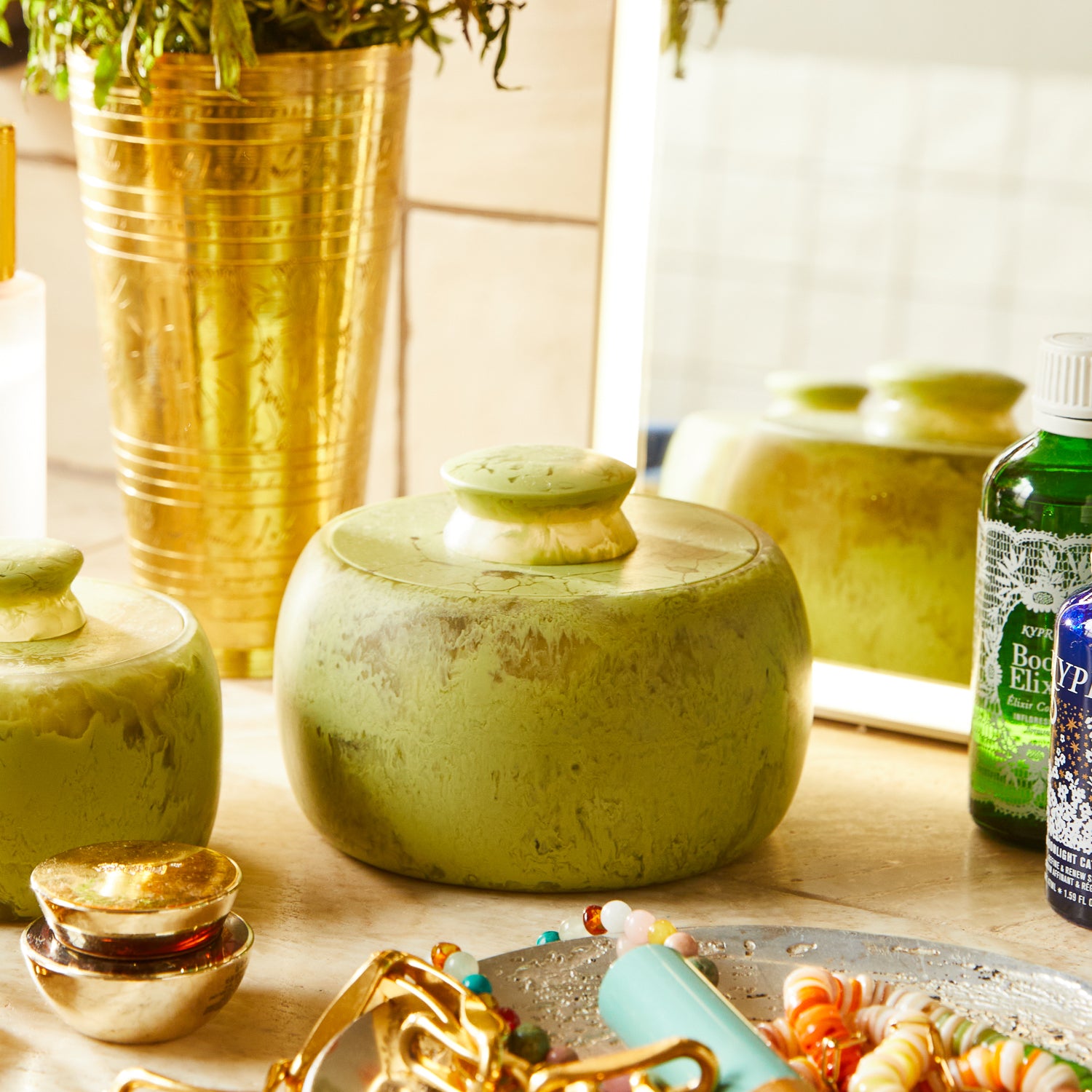Premium Halleck Canister - Airtight Storage for Pistachios | Freshness Guaranteed | Perfect for Kitchen, Pantry & Snack Storage