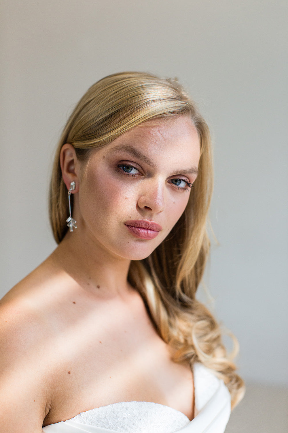 Stylish Austin Earrings for Women - Trendy Dangle Hoop Earrings for Everyday Wear & Special Occasions