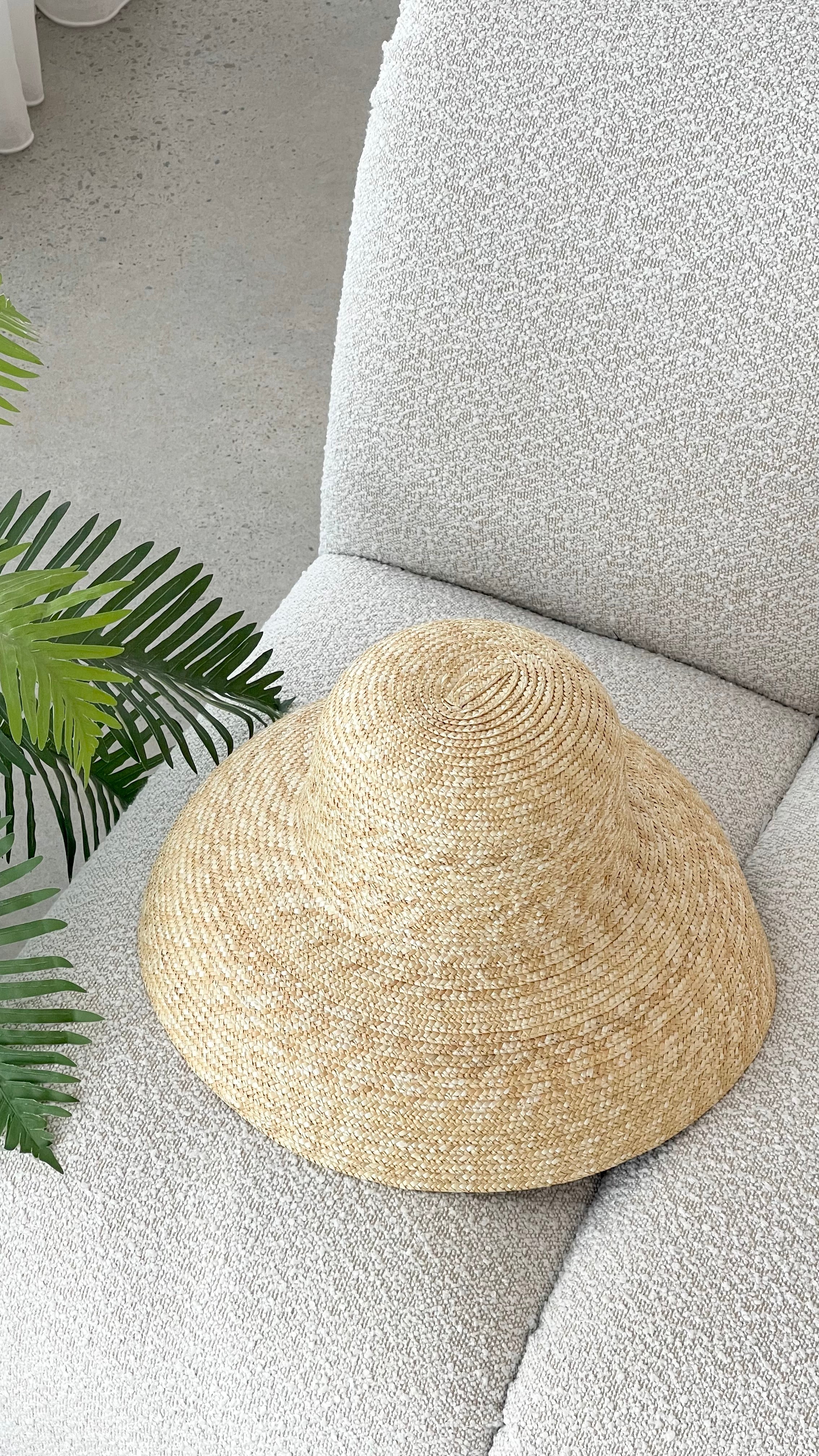 Stylish Caley Hat - Natural Raffia Straw Sun Hat for Women - Perfect for Beach, Summer Outfits & Outdoor Activities