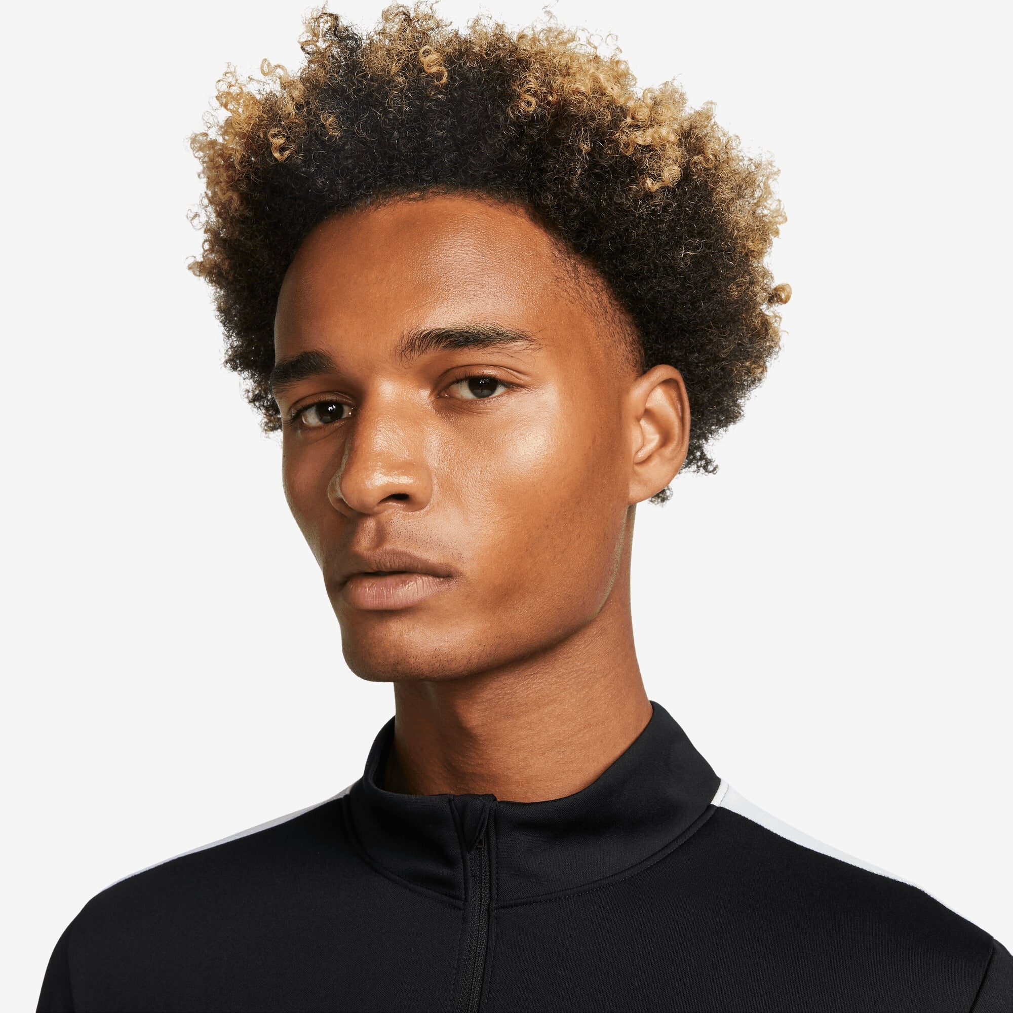 Nike Dri-FIT Academy Soccer Jersey - Breathable Moisture-Wicking Performance Shirt for Men & Women - Perfect for Training, Matches & Outdoor Sports Activities