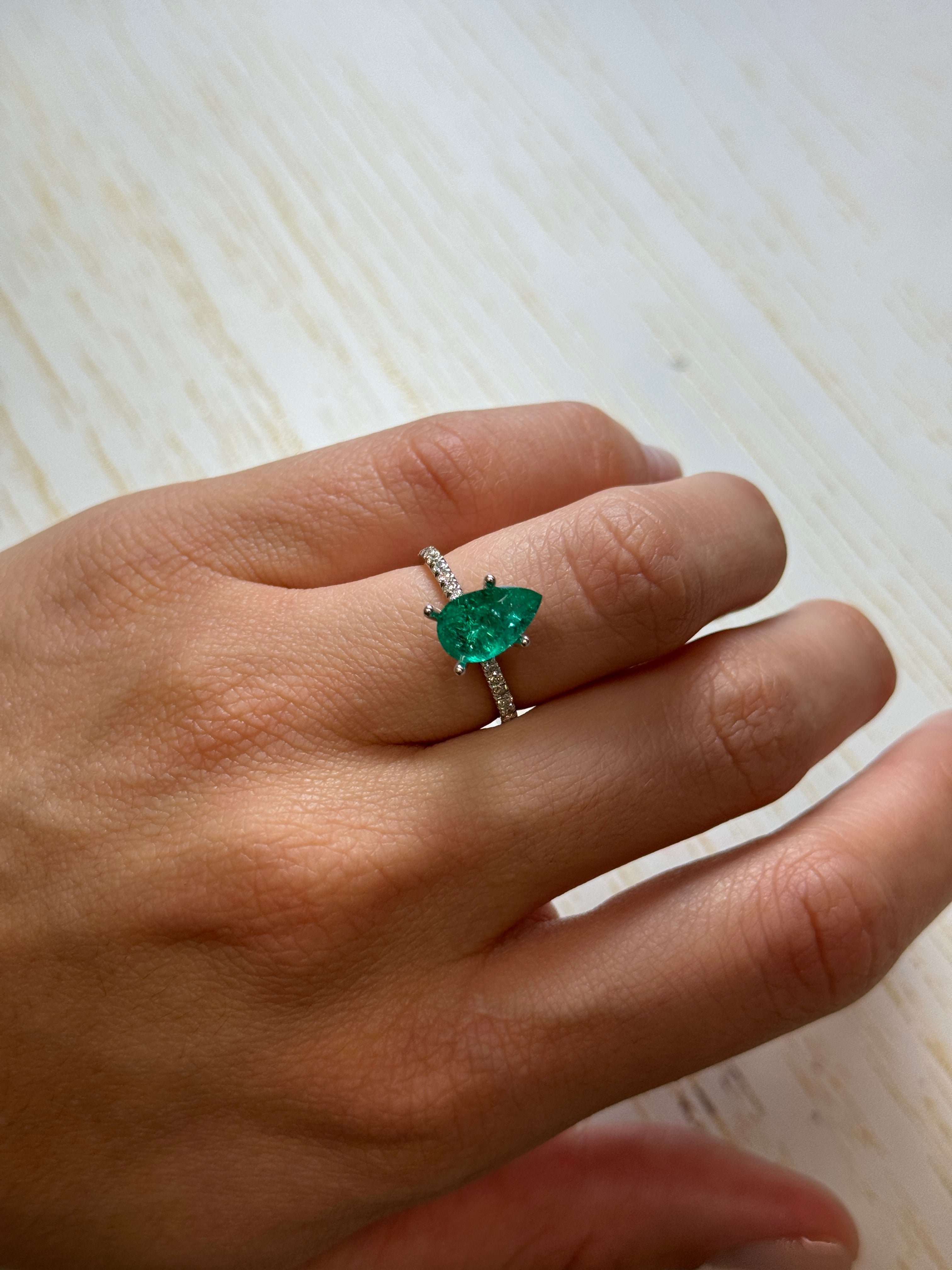 1.79 Carat 11x7mm Deep Bluish Green Natural Colombian Emerald Pear Cut Loose Gemstone for Jewelry Making & Engagement Rings