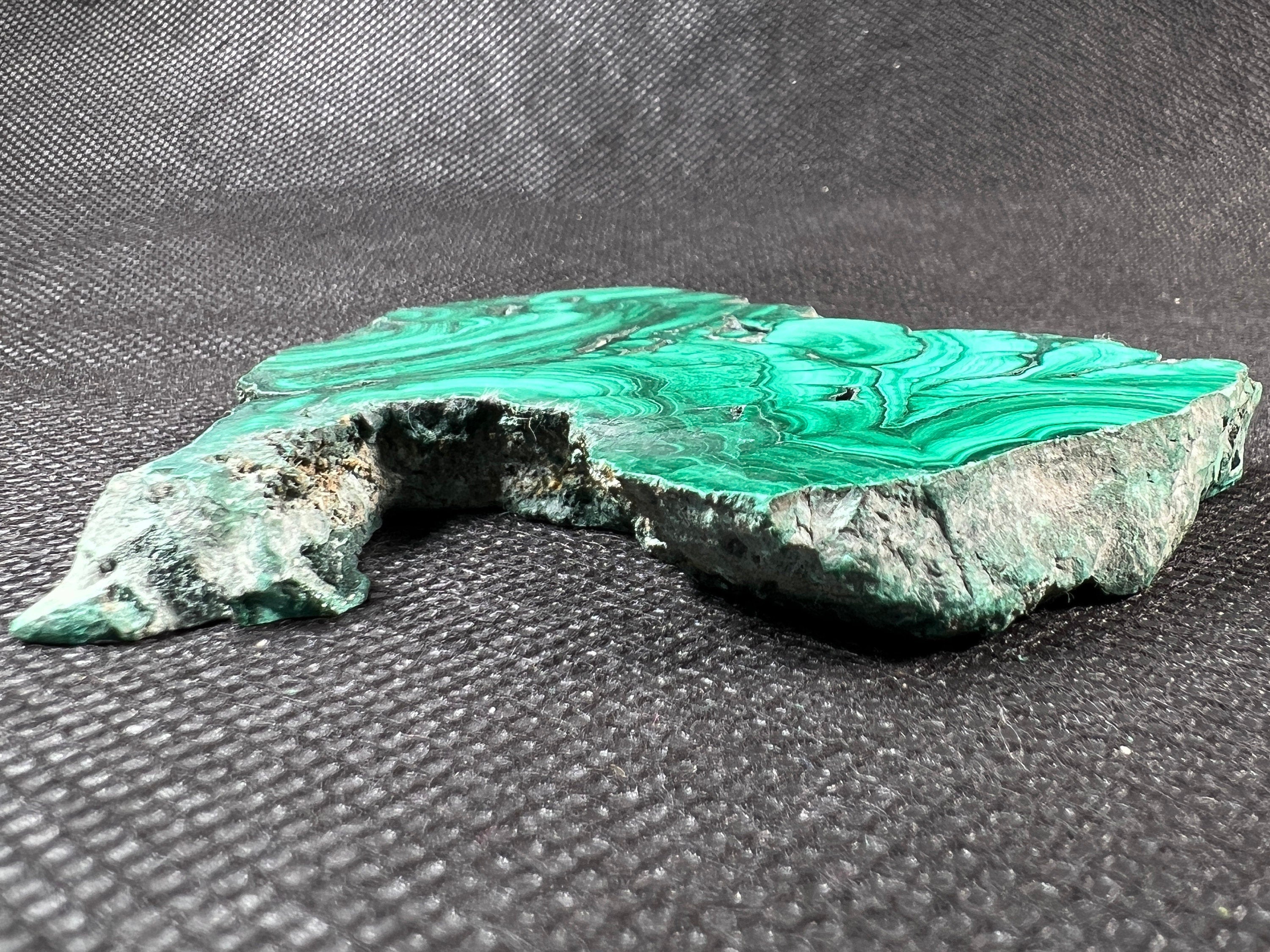 Natural Green Malachite Crystal Slab - Premium Polished Stone for Jewelry Making, Unique Spiritual Gift, Home & Office Decor - Perfect for Meditation, Healing Crystals Collection & Feng Shui Display