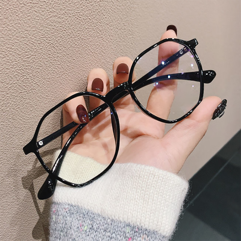 Stylish Women's Large Frame HD Anti-Blue Light Reading Glasses for Computer Work, Screen Time & Book Lovers