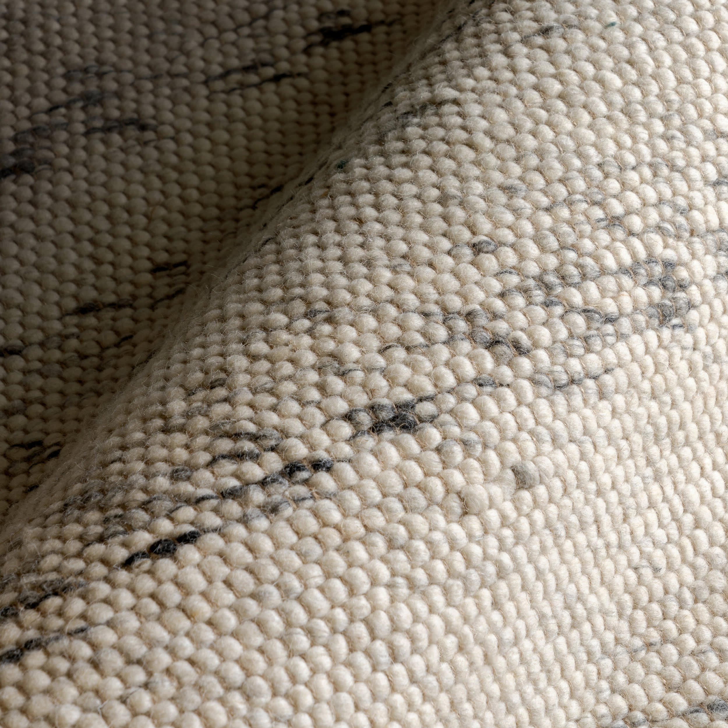 Hamptons Marled Rug in Ivory - Soft and Stylish Area Rug for Living Room, Bedroom, or Nursery - Perfect for Coastal, Farmhouse, or Modern Home Decor
