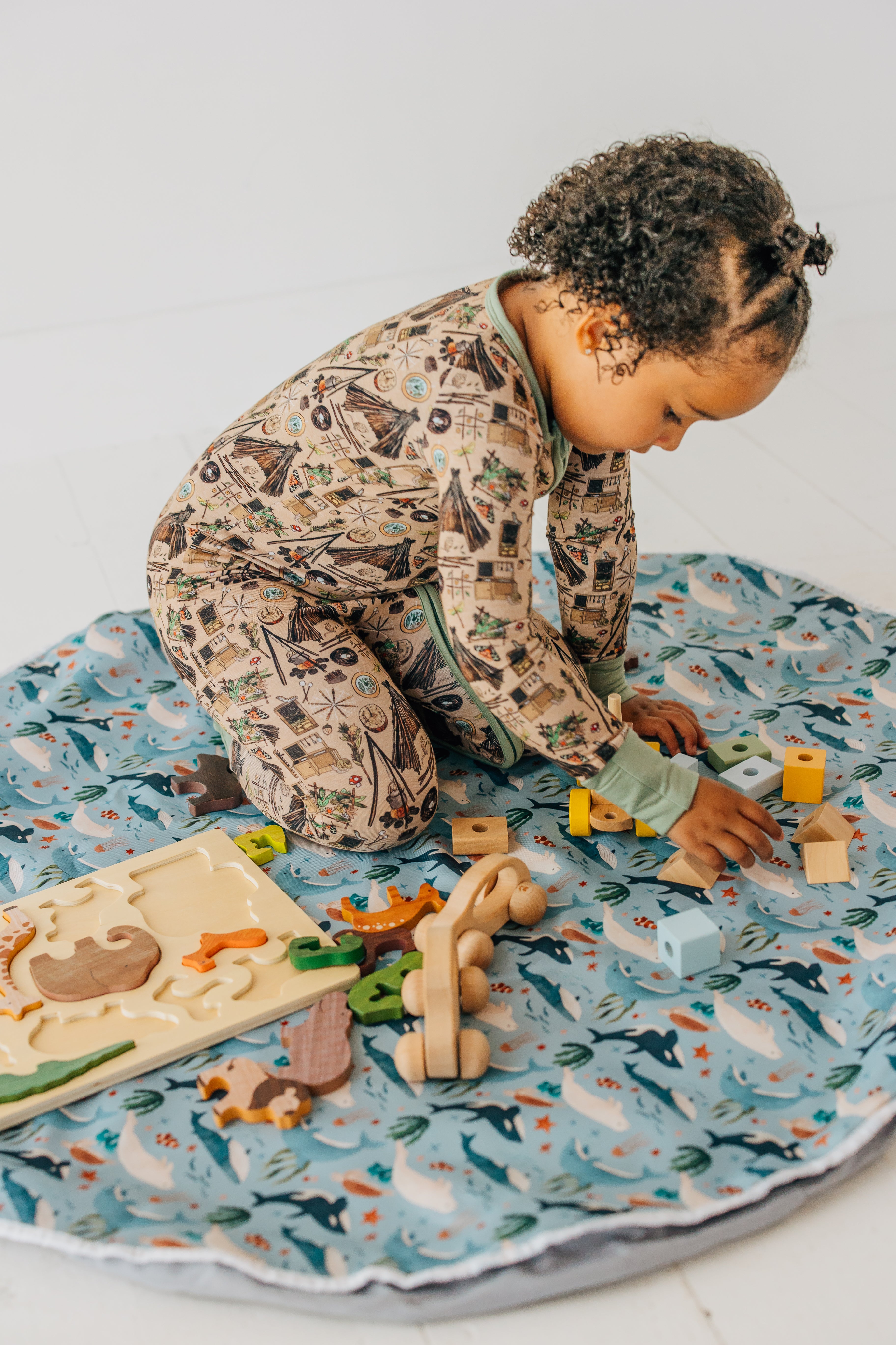 Fintastic Friends Waterproof Play Mat for Kids - Indoor & Outdoor Use - Perfect for Playtime, Picnics, and Daycare Activities
