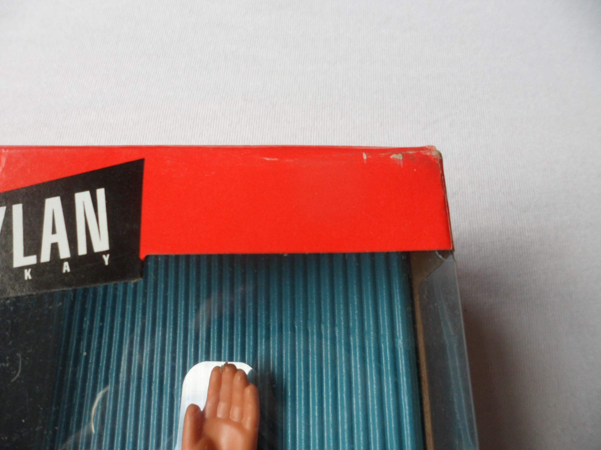 Mattel 90210 Dylan Doll Beverly Hills 1991 Collectible - Perfect for TV Show Memorabilia Collections & 90s Nostalgia Gifts