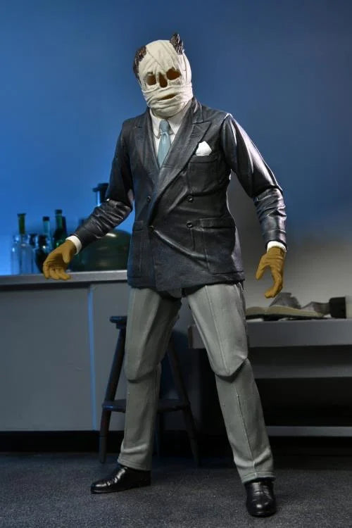 Universal Monsters Ultimate Invisible Man Action Figure - Collectible Toy for Horror Fans, Halloween Decor & Movie Memorabilia Display