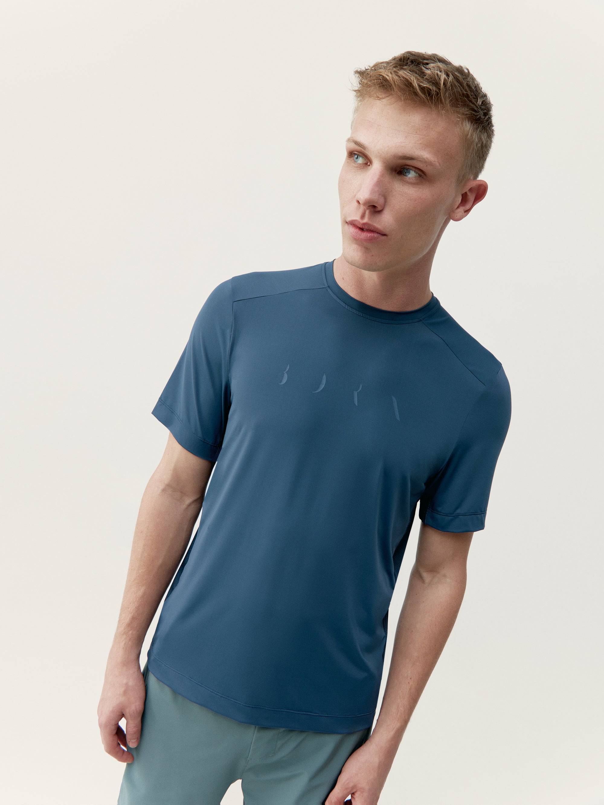Born Volta Graphic T-Shirt for Men - Vintage Denim Style Tee - Casual Streetwear for Everyday Wear