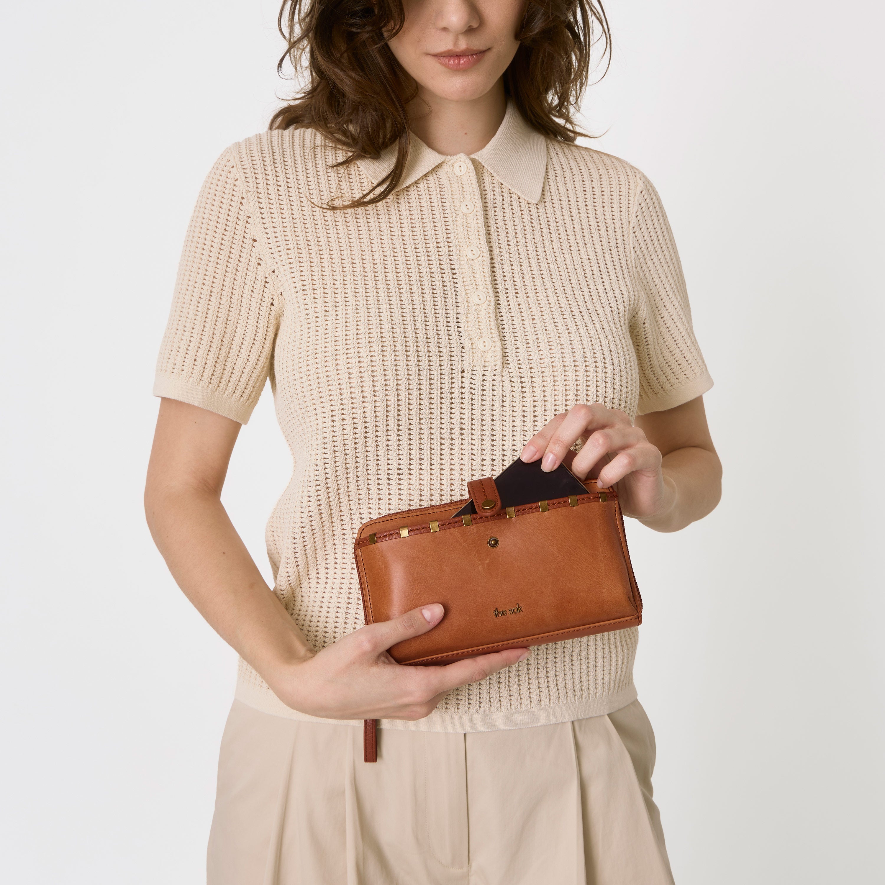 Iris Large Crossbody Phone Bag for Women - Fashionable Anti-Theft Shoulder Purse for iPhone, Samsung, Travel & Daily Use