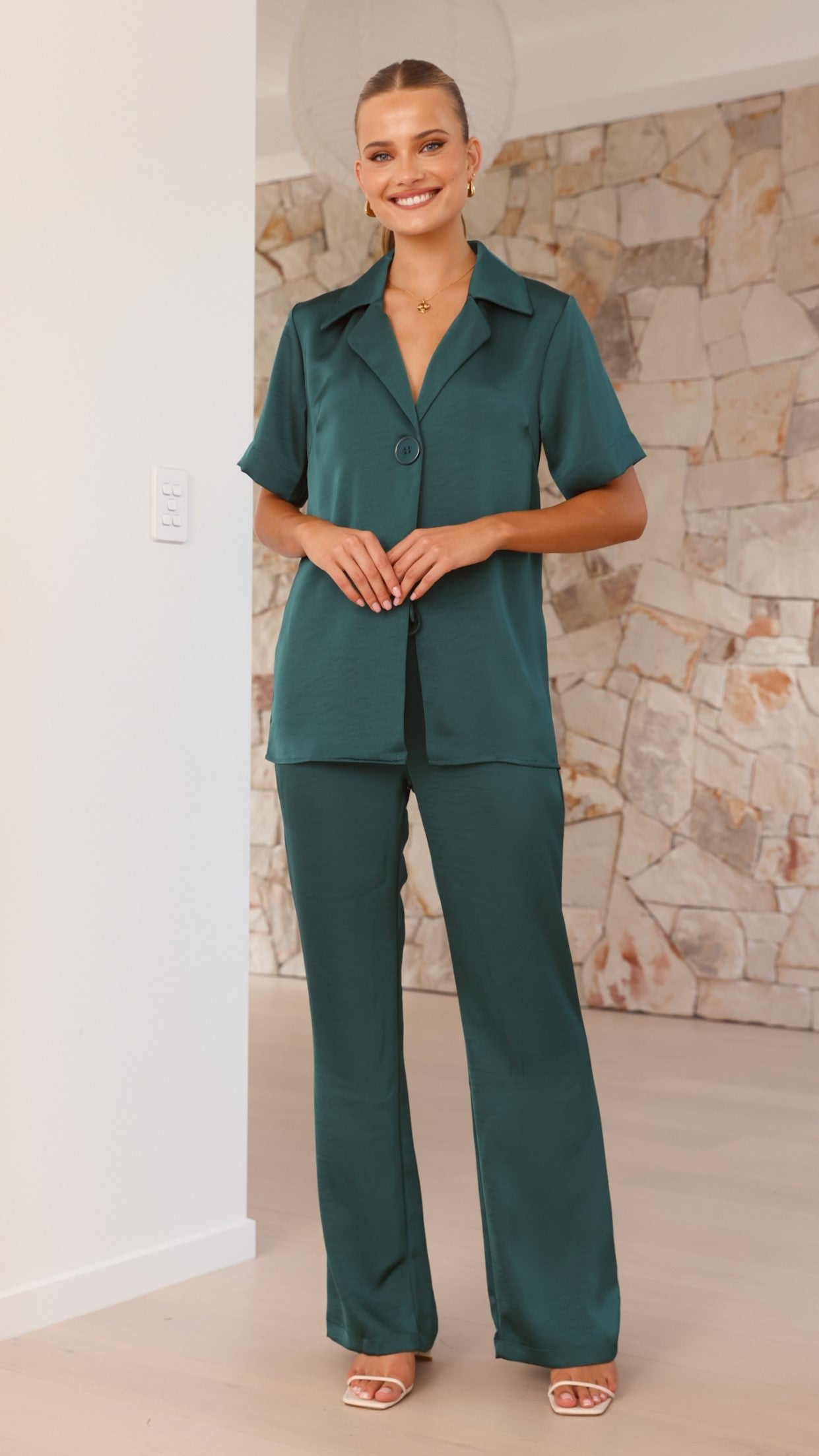 Imogen Button-Up Shirt for Women - Emerald Green Cotton Blouse for Casual & Office Wear | Stylish & Comfortable Top for Everyday Outfits