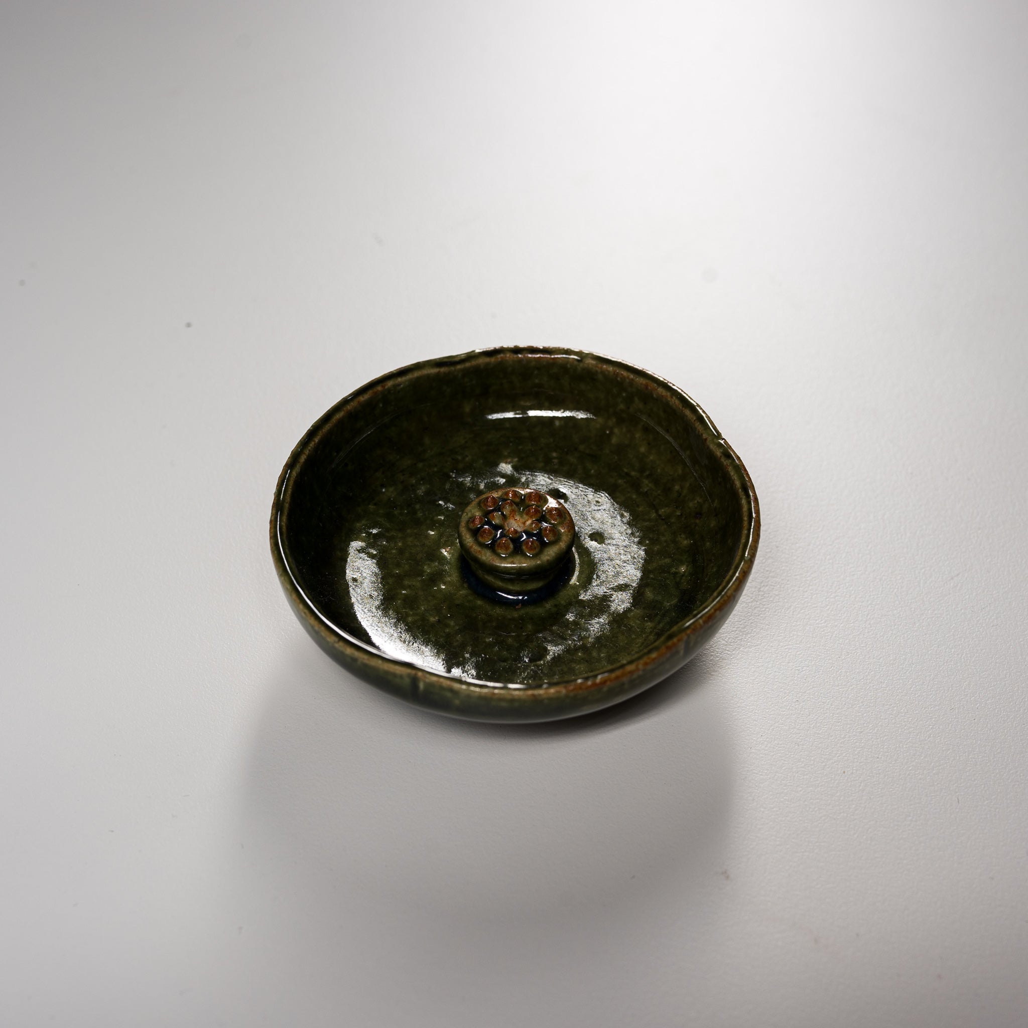 Zoho Kiln Incense Holder - Handcrafted Camellia Green Ceramic Incense Burner for Aromatherapy & Meditation | Japanese Style Home Decor for Zen Spaces, Yoga Rooms & Spiritual Practices