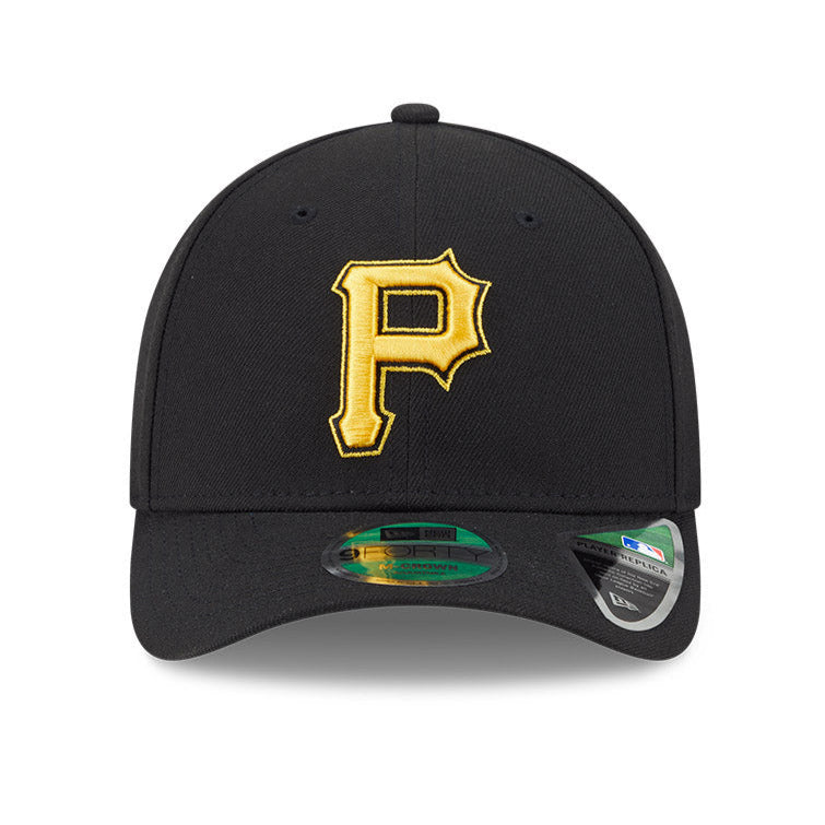 New Era 9Forty M Crown Pittsburgh Pirates Snapback Adjustable Baseball Cap - Black | Official MLB Hat for Men & Women | Perfect for Games, Fan Gear & Streetwear Fashion