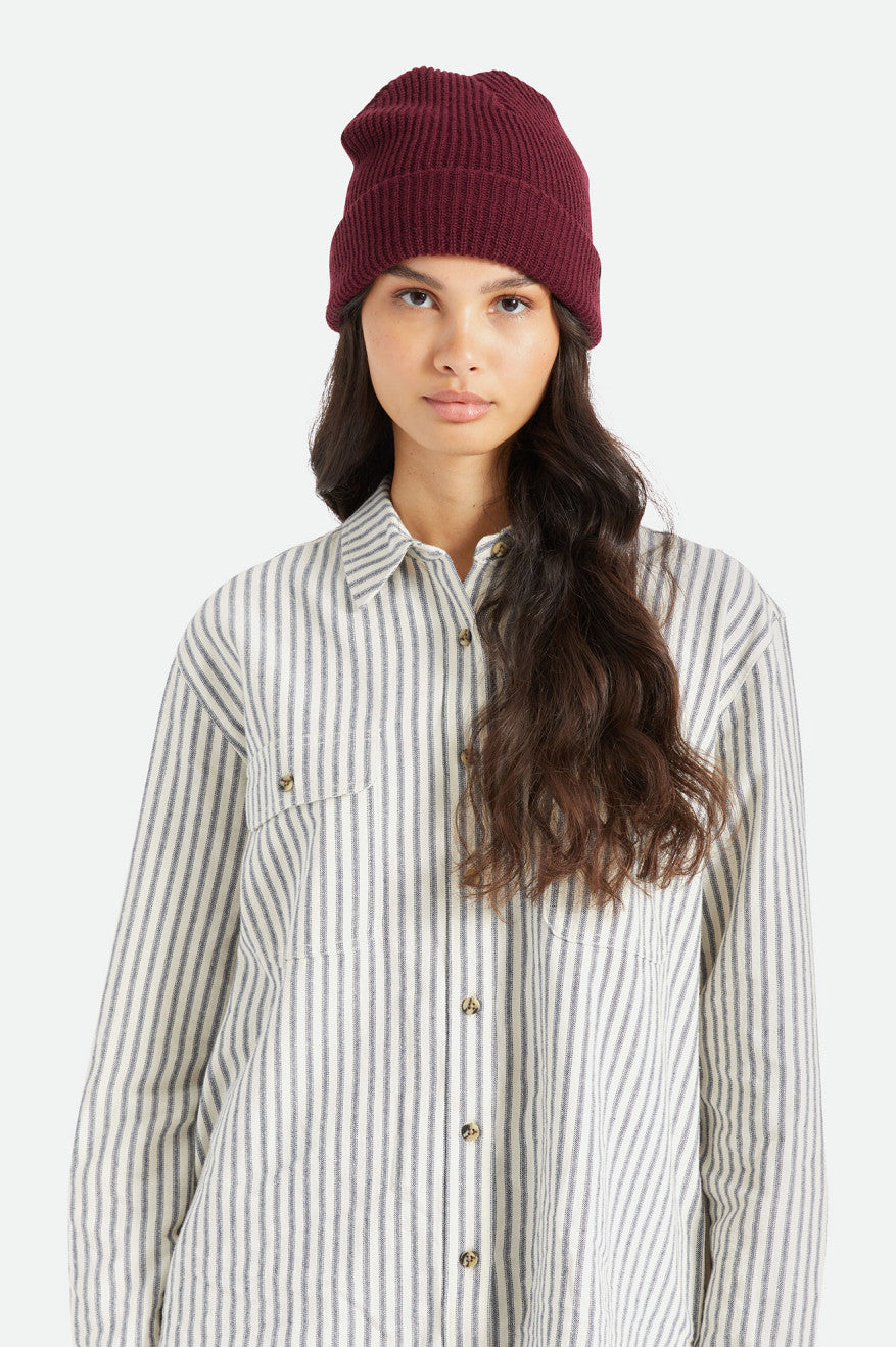 Heist Beanie Mahogany - Stylish Winter Knit Hat for Men & Women - Perfect for Outdoor Activities, Skiing, and Cold Weather Fashion
