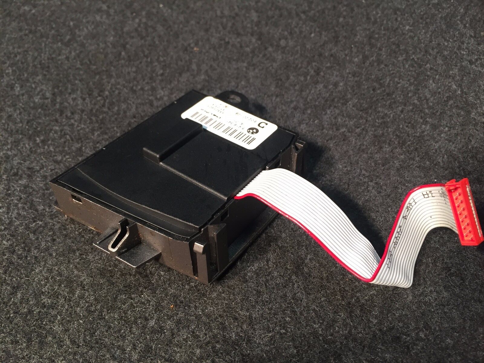 02 03 04 05 BMW 745i 745Li E65 Right Passenger Side Heated Seat Switch OEM - Perfect for Winter Comfort & Car Interior Upgrade