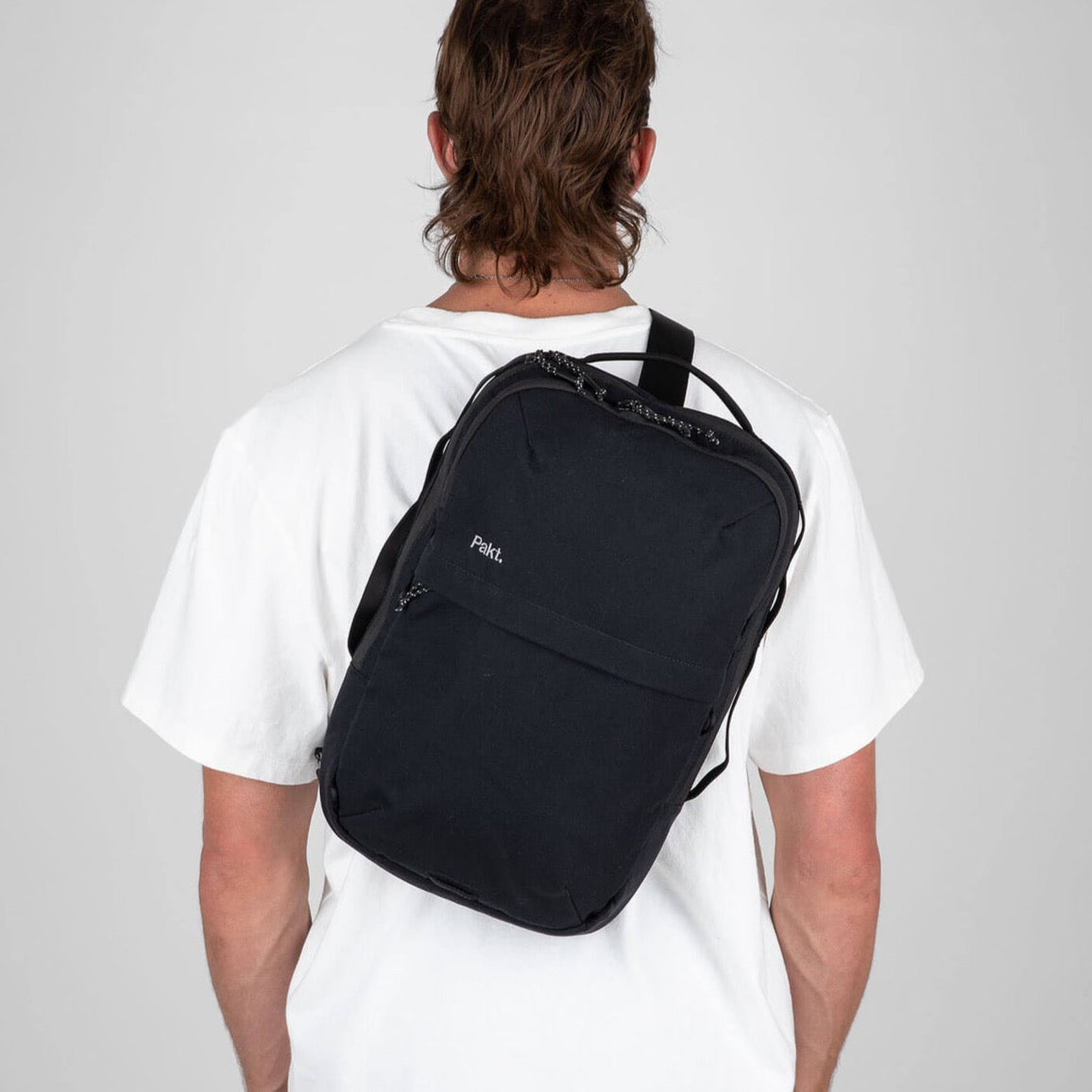15L Everyday Backpack - Lightweight Durable Daypack for Work, School & Travel - Perfect for Commuting, Hiking & Outdoor Adventures