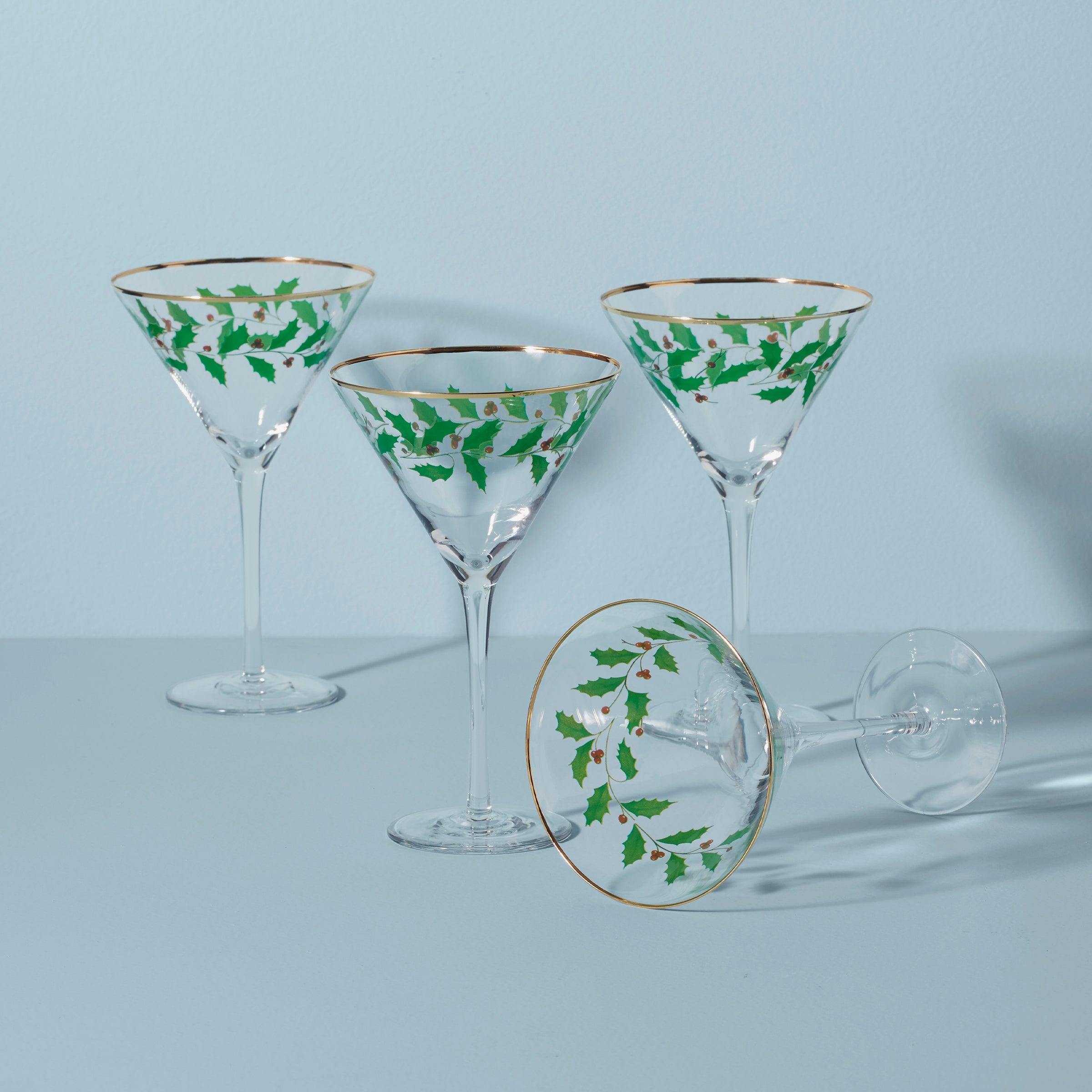 Elegant Holiday Martini Glasses Set of 4 - Premium Crystal Cocktail Glasses for Christmas Party, New Year's Eve & Festive Celebrations - Perfect for Entertaining Guests & Home Bar Decor