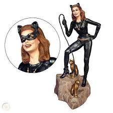 Batman Classic TV Series Catwoman 1/8 Scale Plastic Model Kit by Moebius - Perfect for Collectors & DC Comics Fans