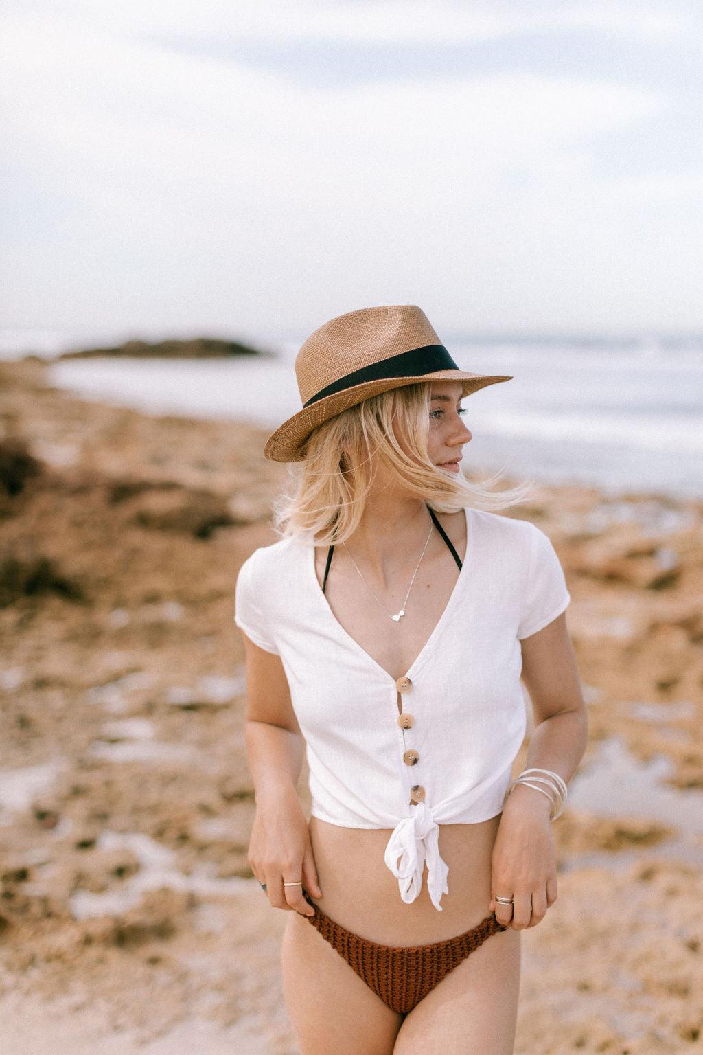 Premium Panama Hat for Men & Women - 100% Toquilla Straw Handwoven Sun Hat - Classic Tobacco Color - Perfect for Beach, Travel & Outdoor Activities