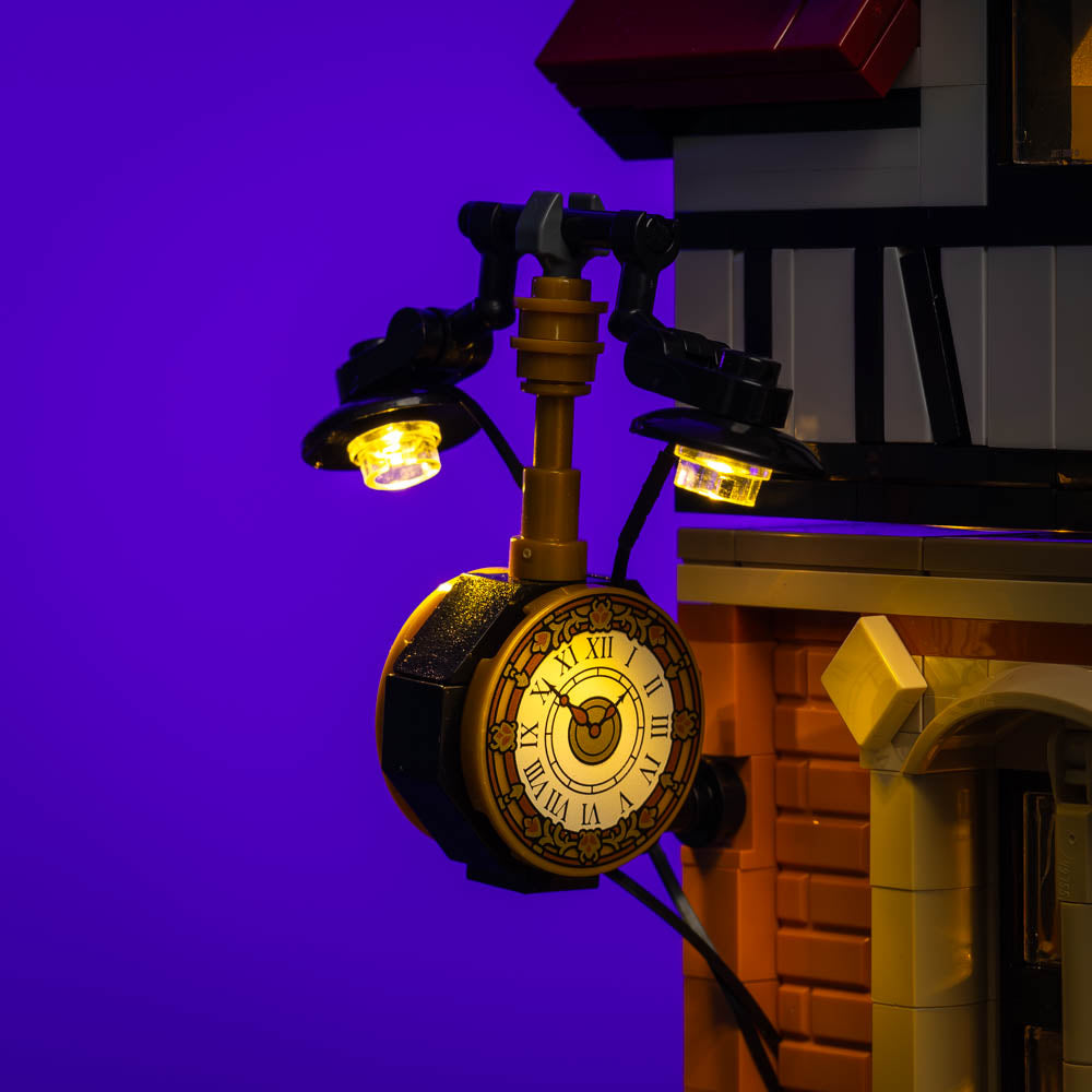 LEGO® Tudor Corner #10350 Light Kit - DIY Illumination Set for LEGO Buildings - Perfect for Home Decoration & Nighttime Display