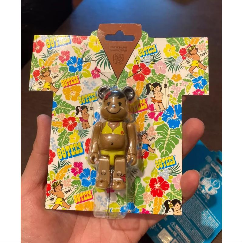 Limited Edition Bearbrick X 88TEES Hawaii Collectible Set - 100% Authentic Medicom Be@rbrick Figure for Display & Investment - Perfect for Anime Fans, Toy Collectors & Home Decor