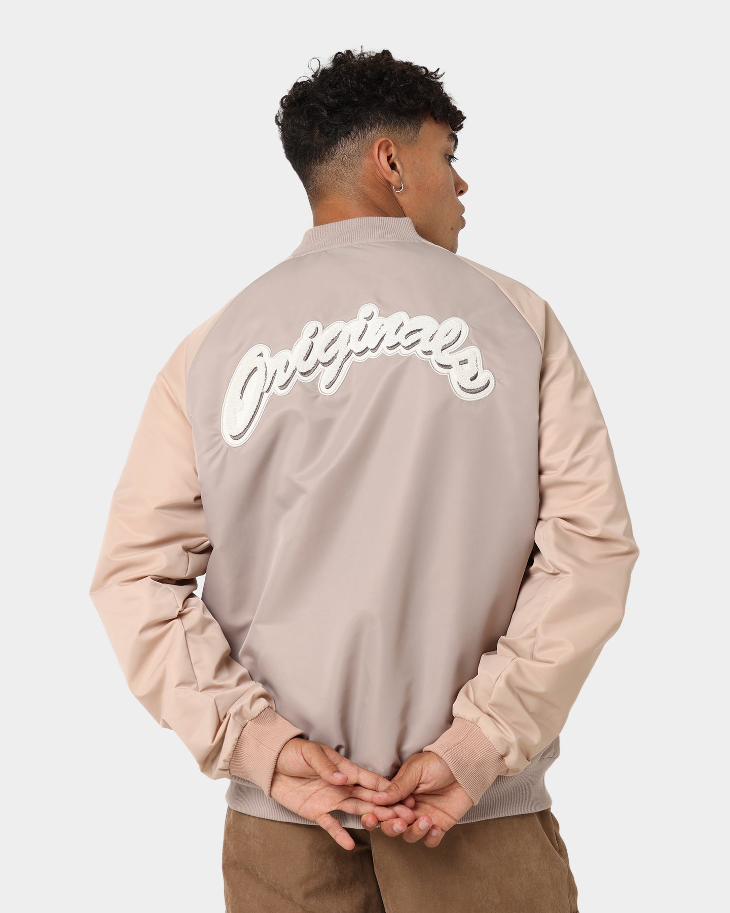 Adidas CLGT Jacket for Men & Women - Lightweight Water-Resistant Windbreaker with Hood (Ash Pearl/Vapour Grey) - Perfect for Running, Hiking & Outdoor Activities