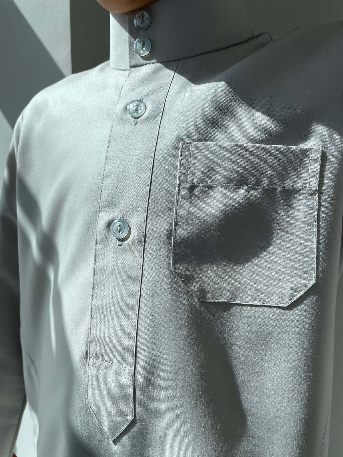 Kids Light Green Saudi Jubba Thobe - Traditional Islamic Robe for Boys & Girls - Perfect for Eid, Ramadan & Special Occasions