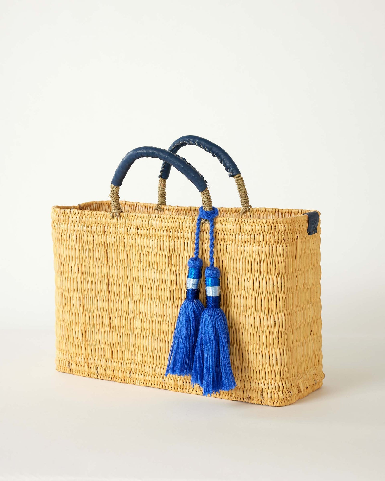 Stylish Medina Medium Market Bag with Tassel - Eco-Friendly Cotton Tote for Grocery Shopping, Beach, and Farmers Market - Trendy Bohemian Handbag for Women